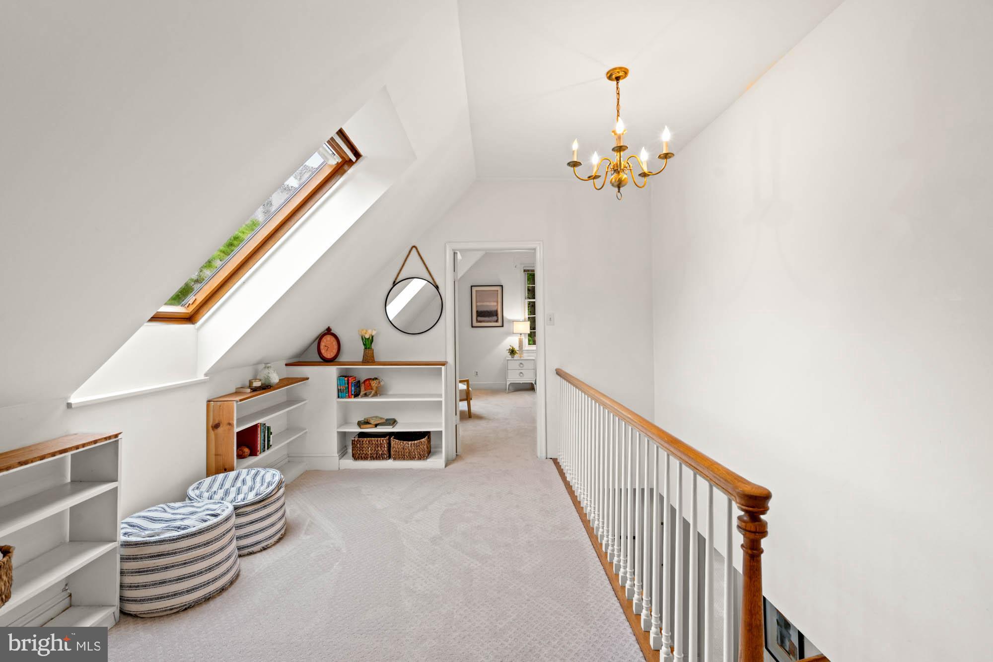 CHEVY CHASE VILLAGE - Residential