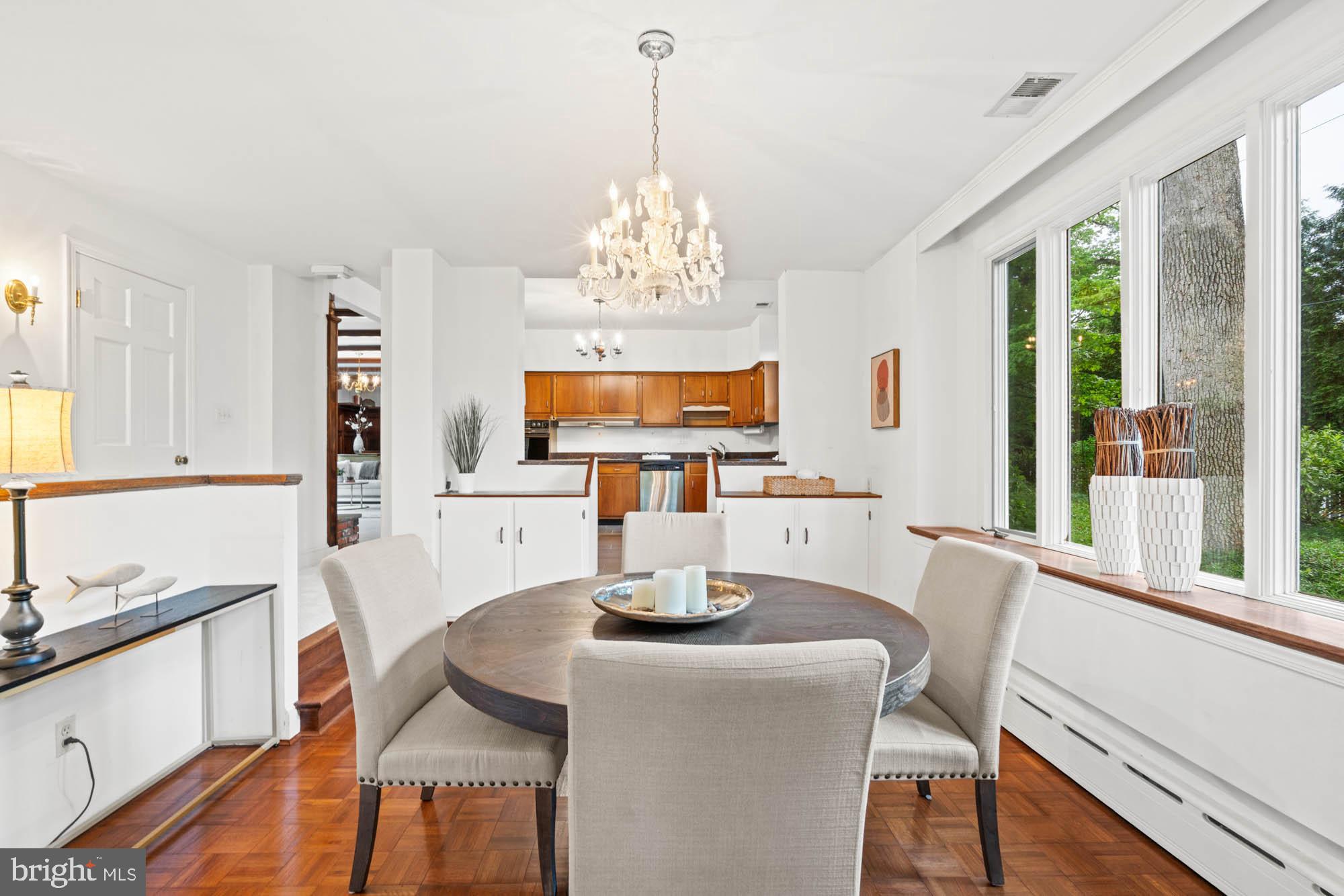 CHEVY CHASE VILLAGE - Residential