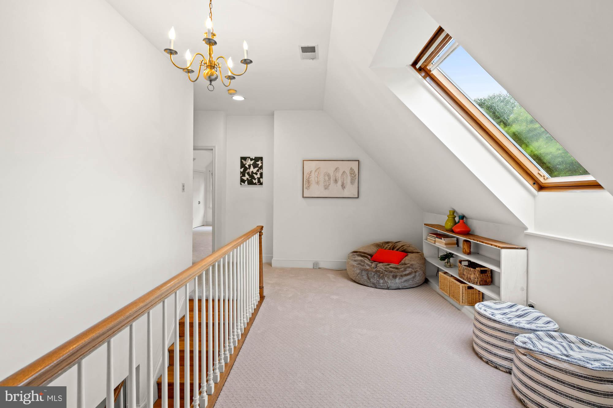 CHEVY CHASE VILLAGE - Residential