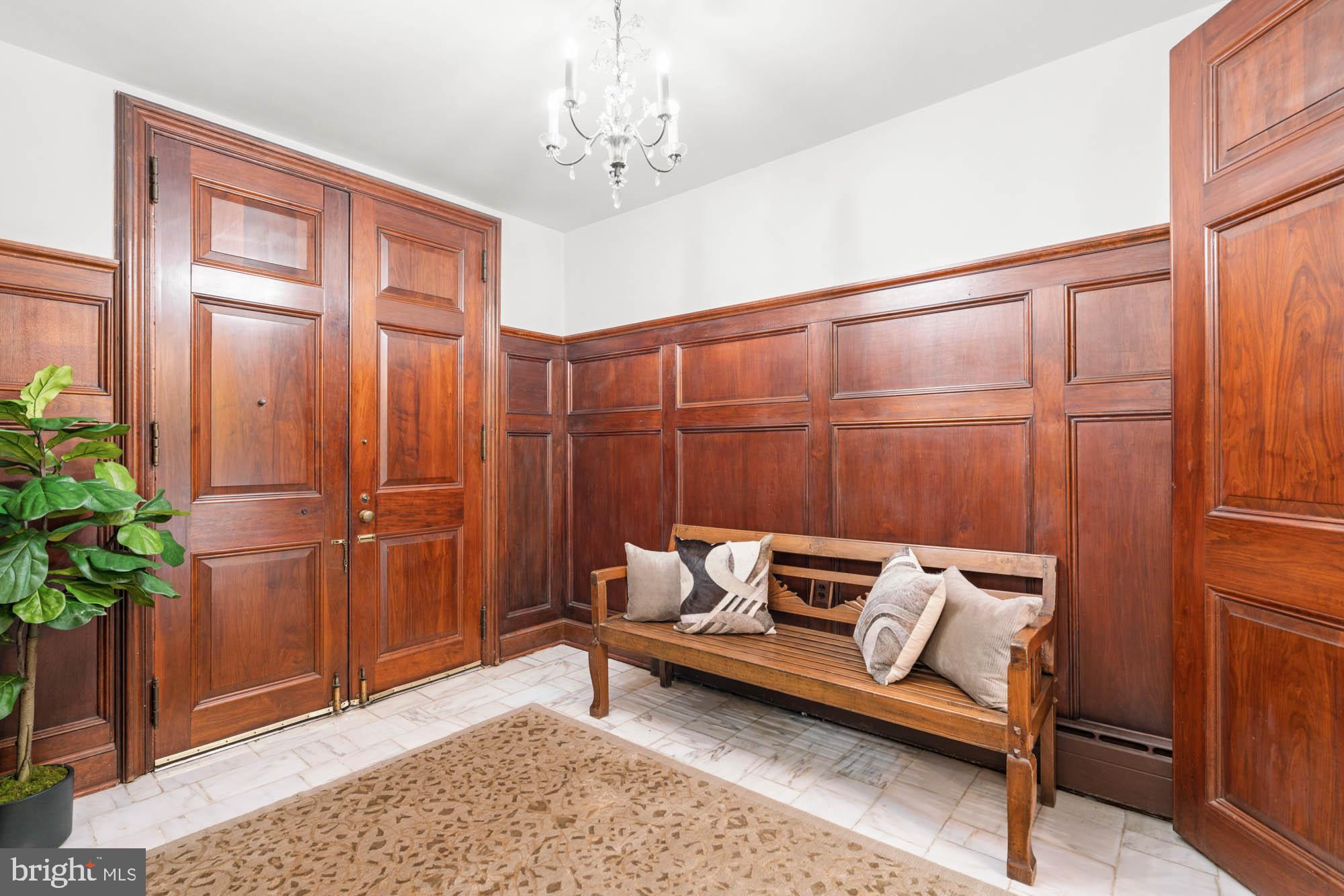 CHEVY CHASE VILLAGE - Residential