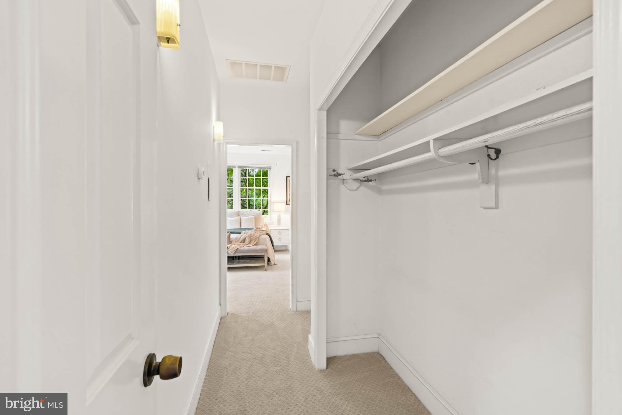 CHEVY CHASE VILLAGE - Residential