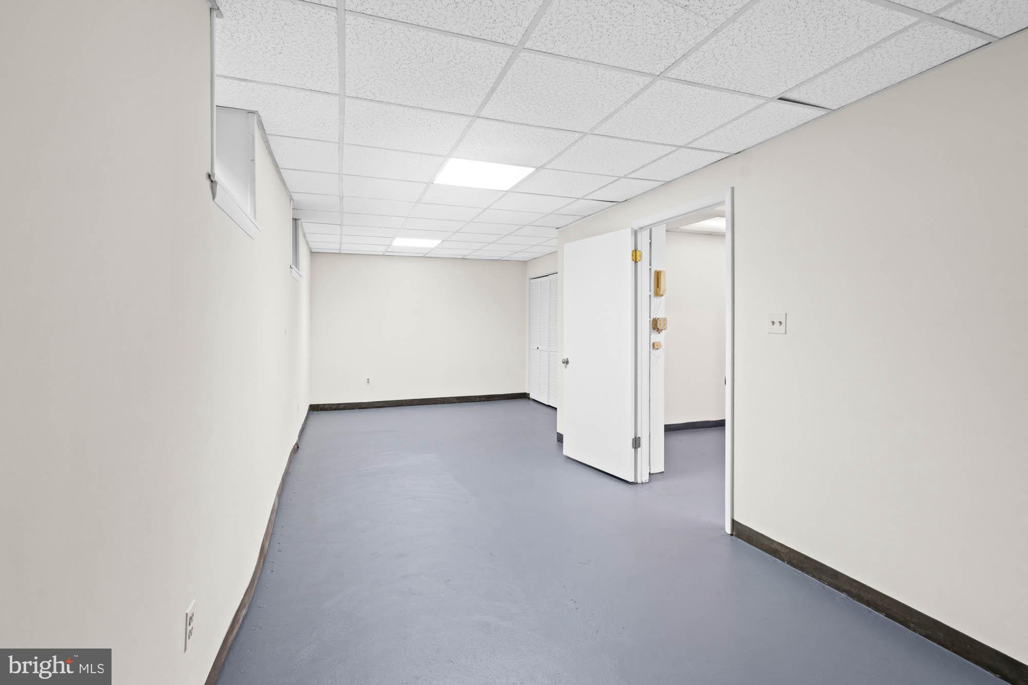 CHEVY CHASE VILLAGE - Residential