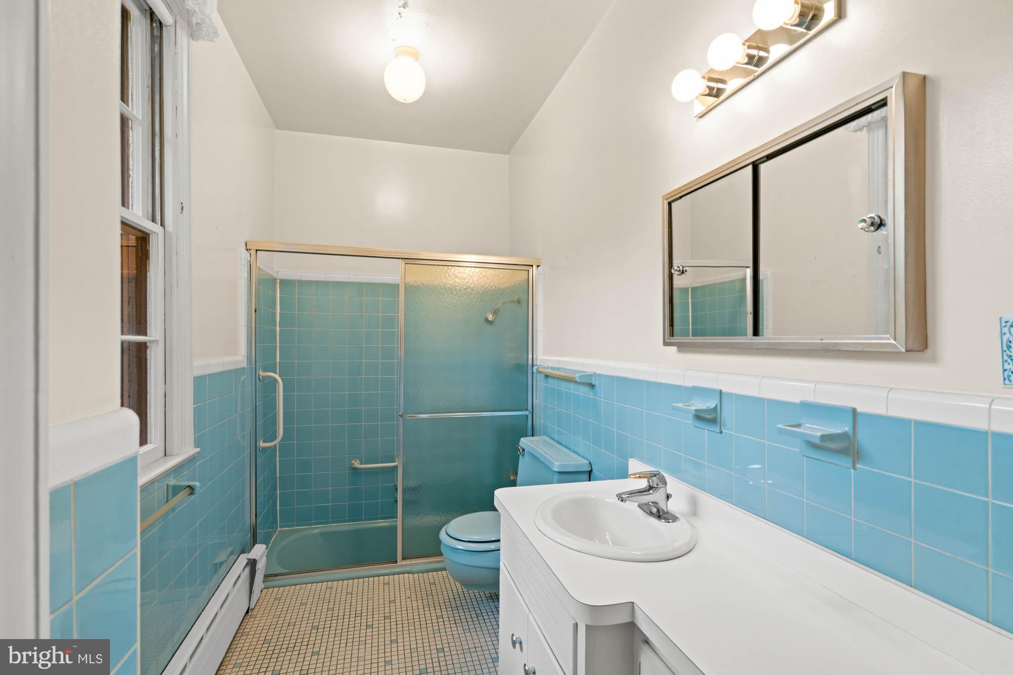 CHEVY CHASE VILLAGE - Residential