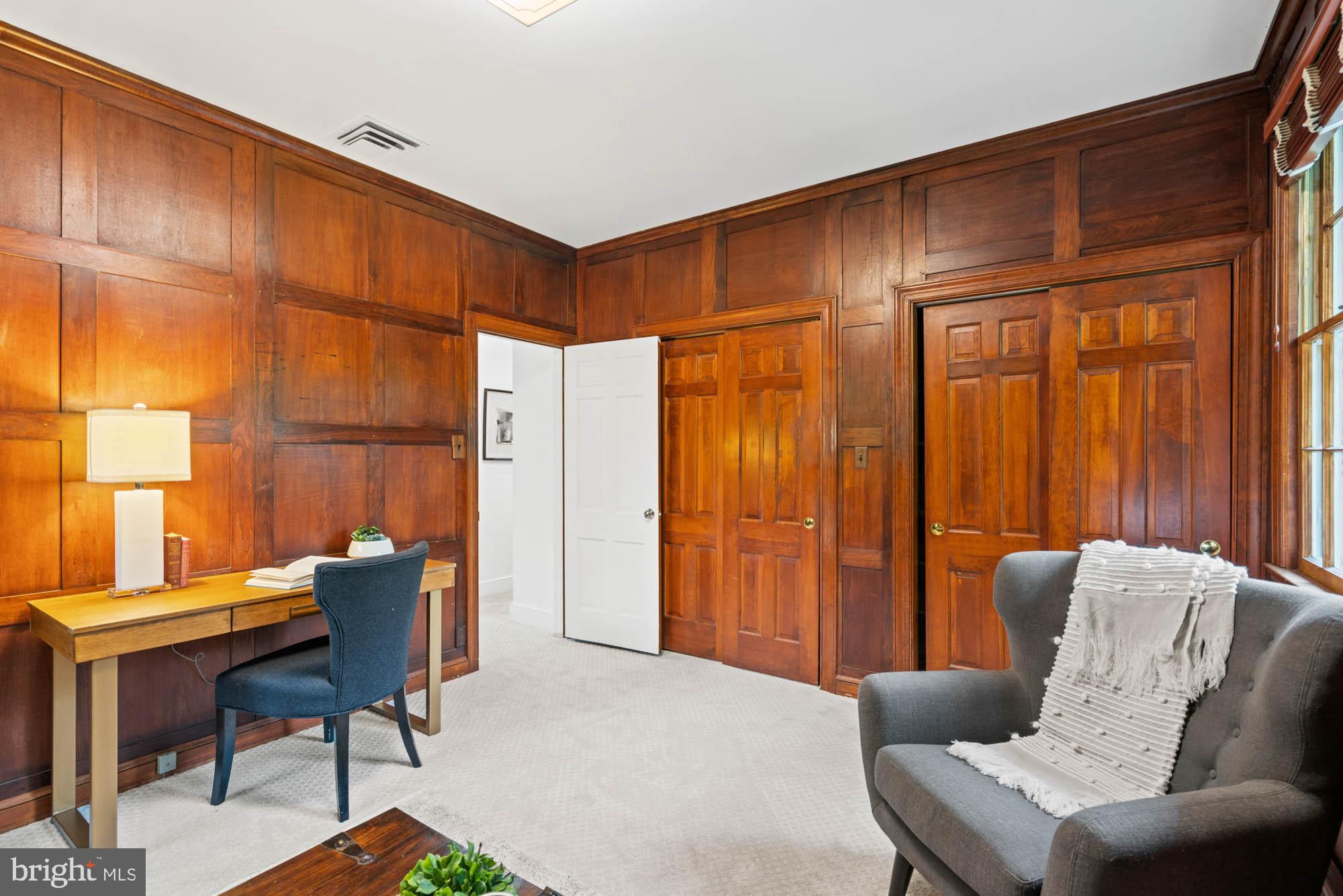 CHEVY CHASE VILLAGE - Residential