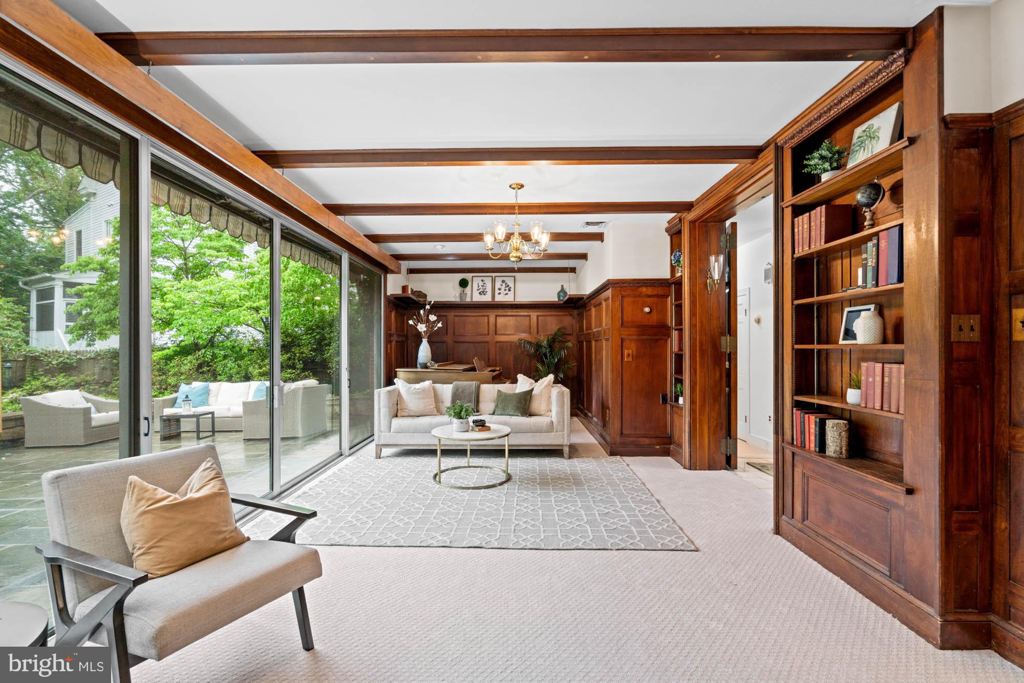 CHEVY CHASE VILLAGE - Residential