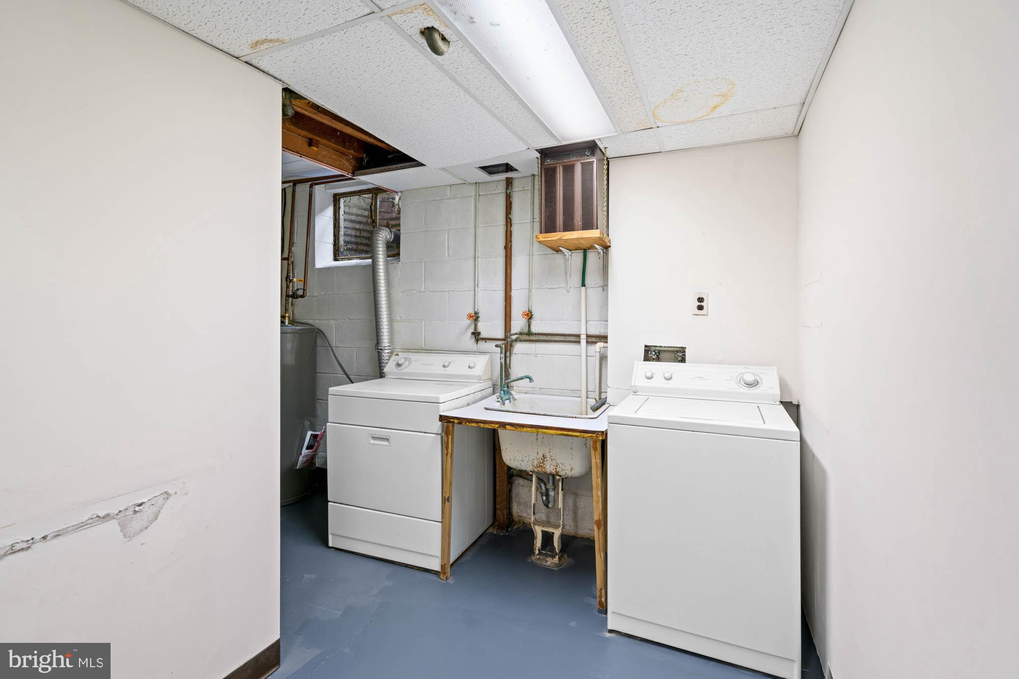 CHEVY CHASE VILLAGE - Residential