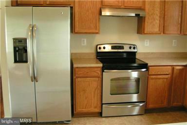 CECIL'S MILL - Residential Lease