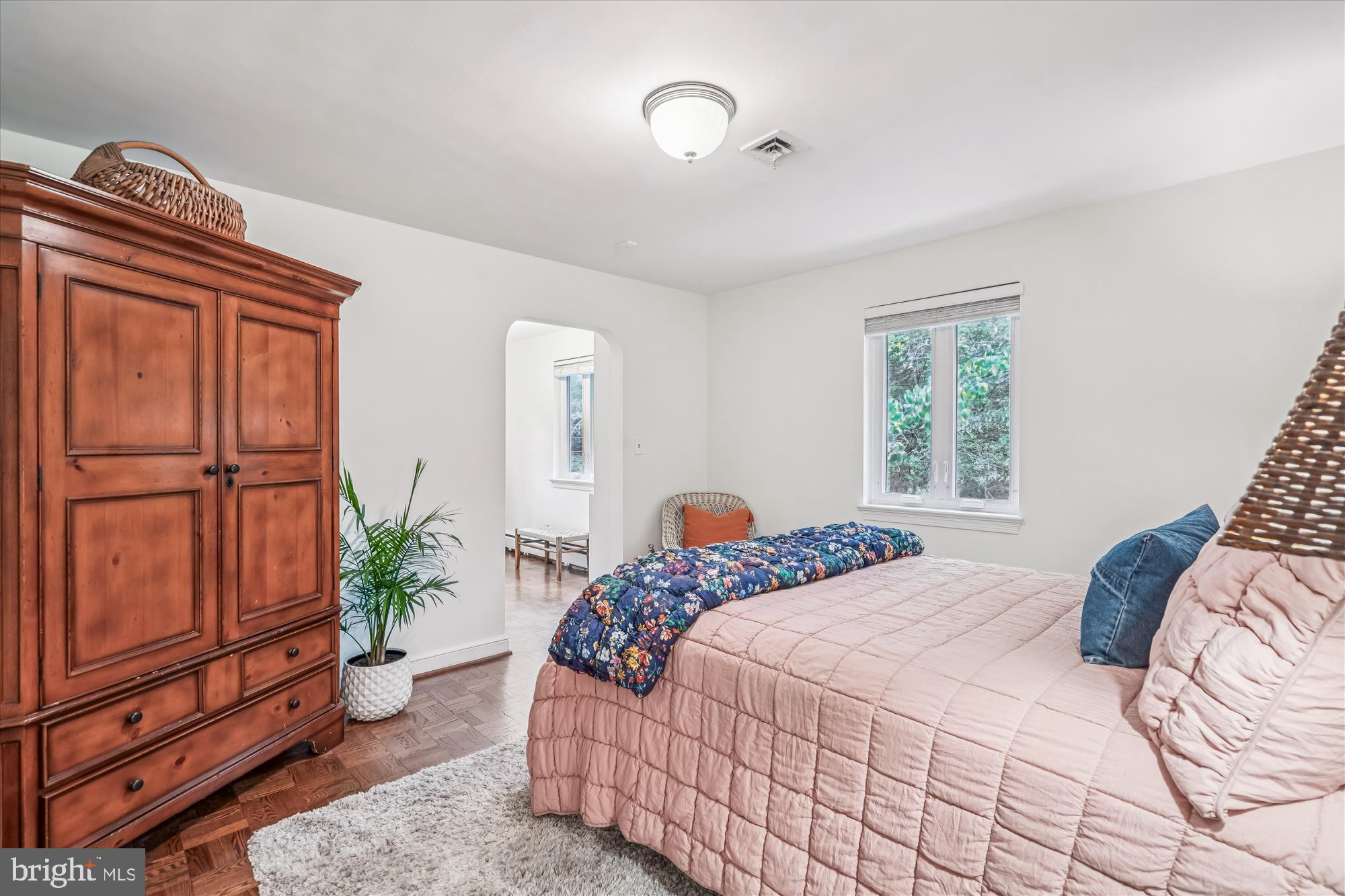 HILLANDALE - Residential