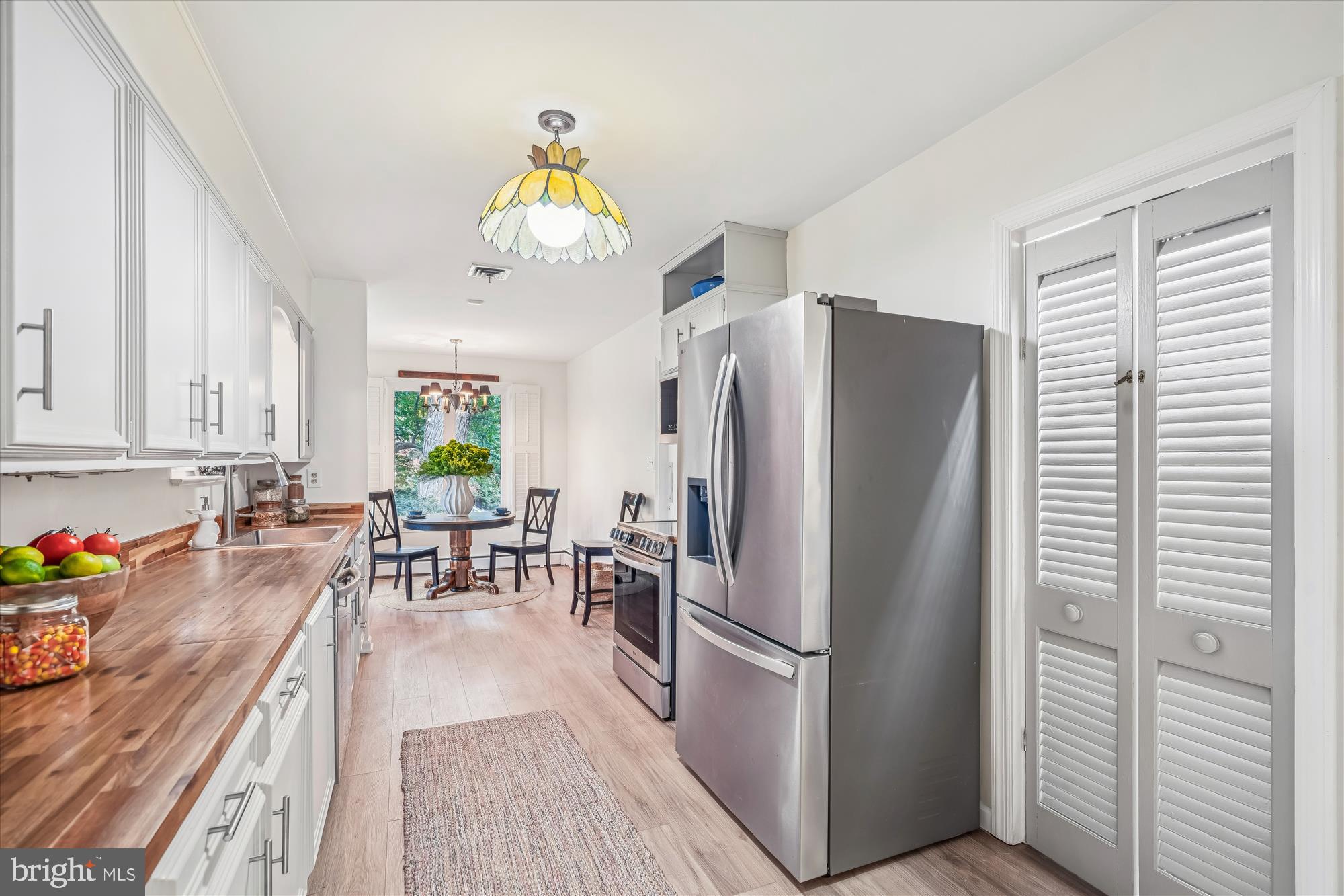 HILLANDALE - Residential