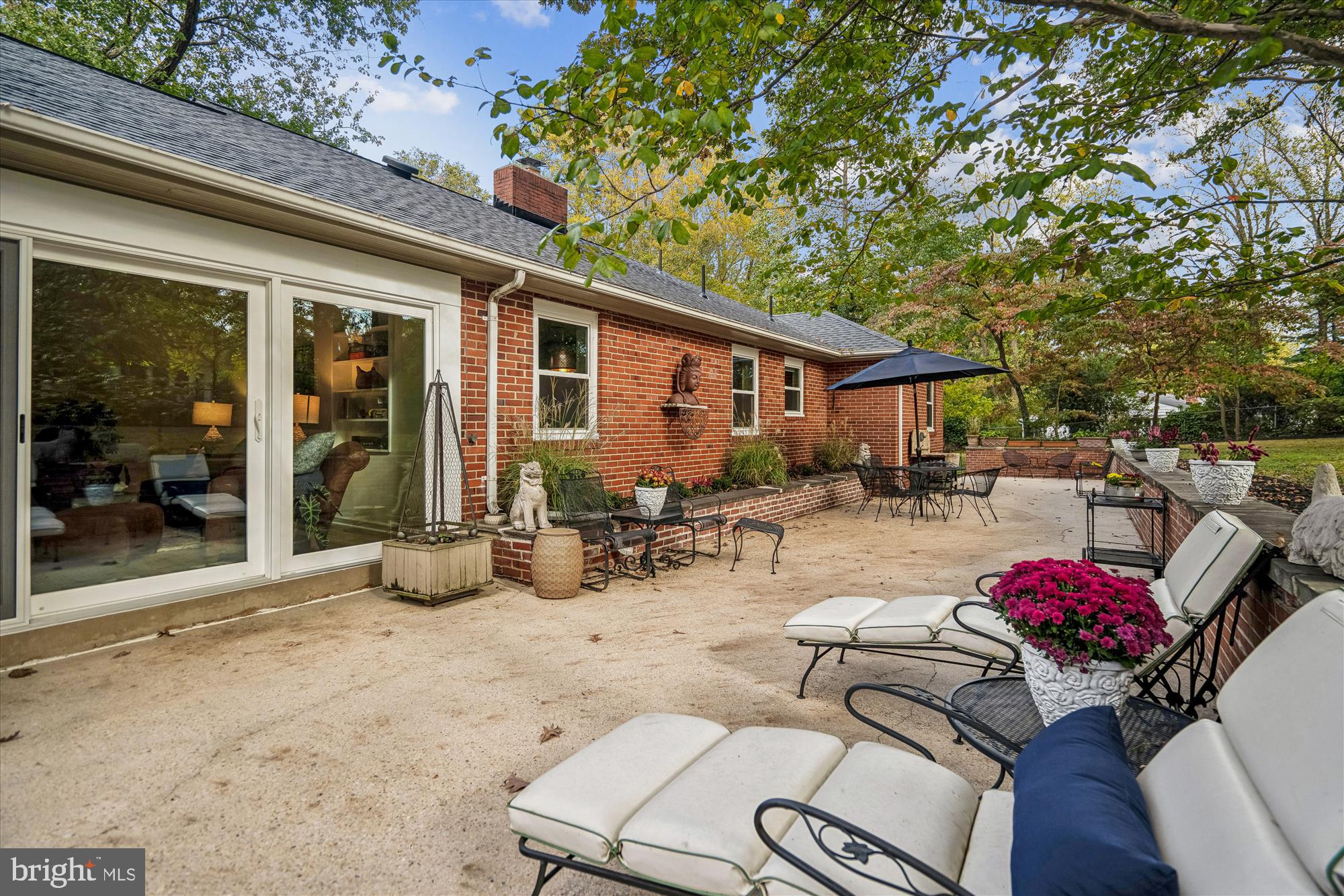 HILLANDALE - Residential