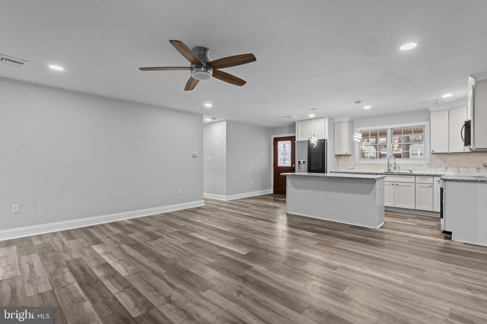 THORNRIDGE - Residential