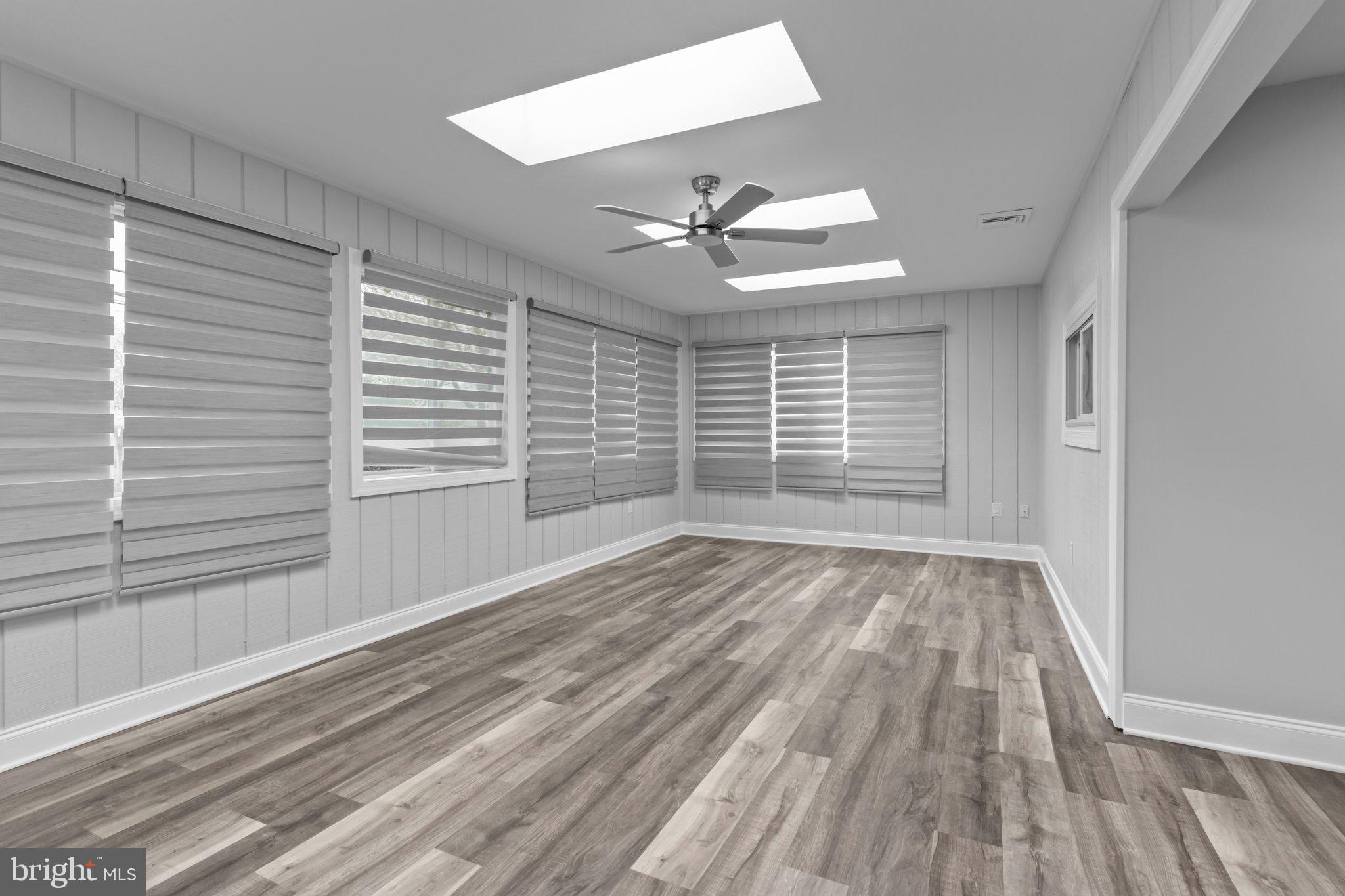 THORNRIDGE - Residential