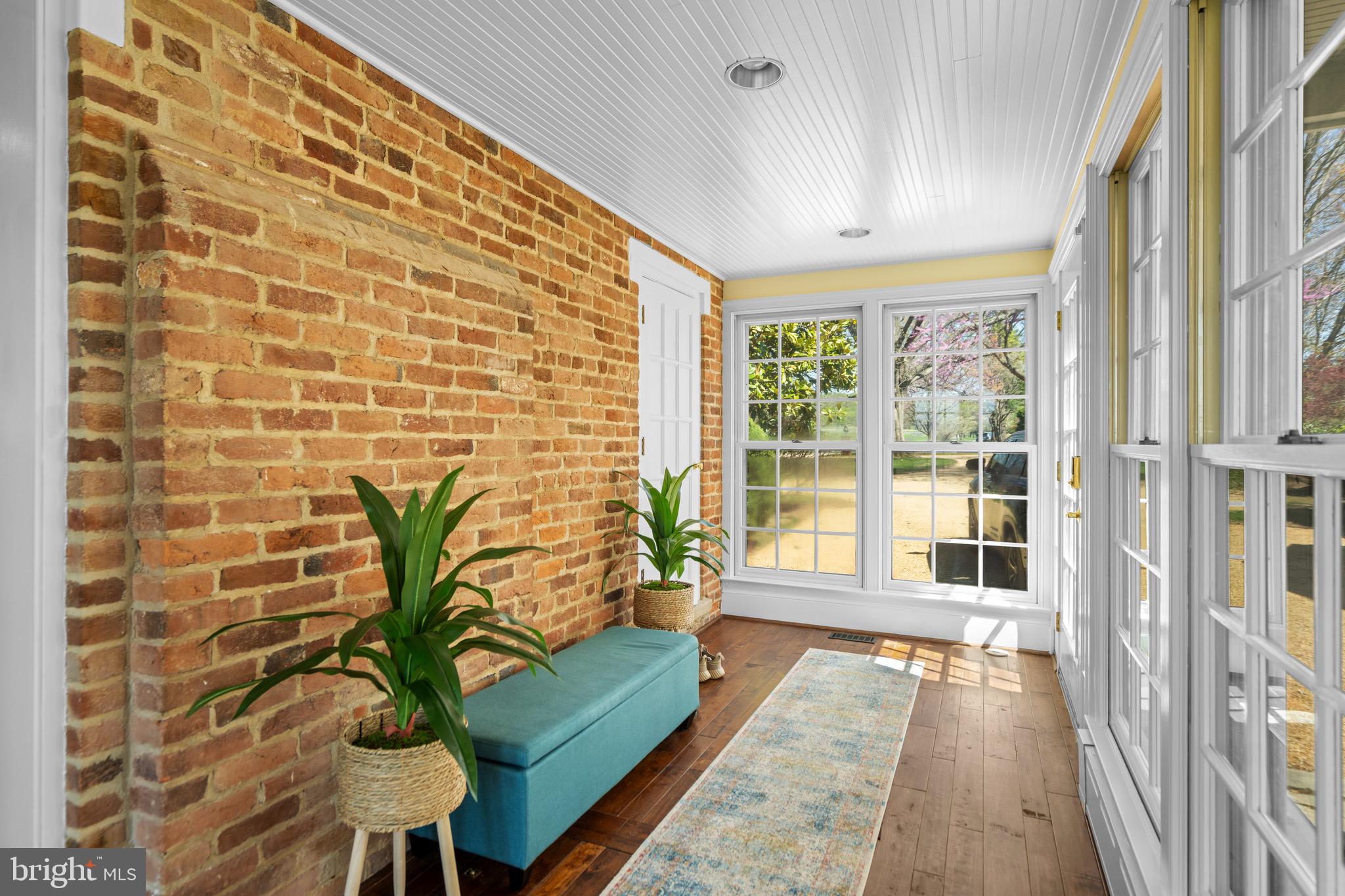 HEDGELAND - Residential