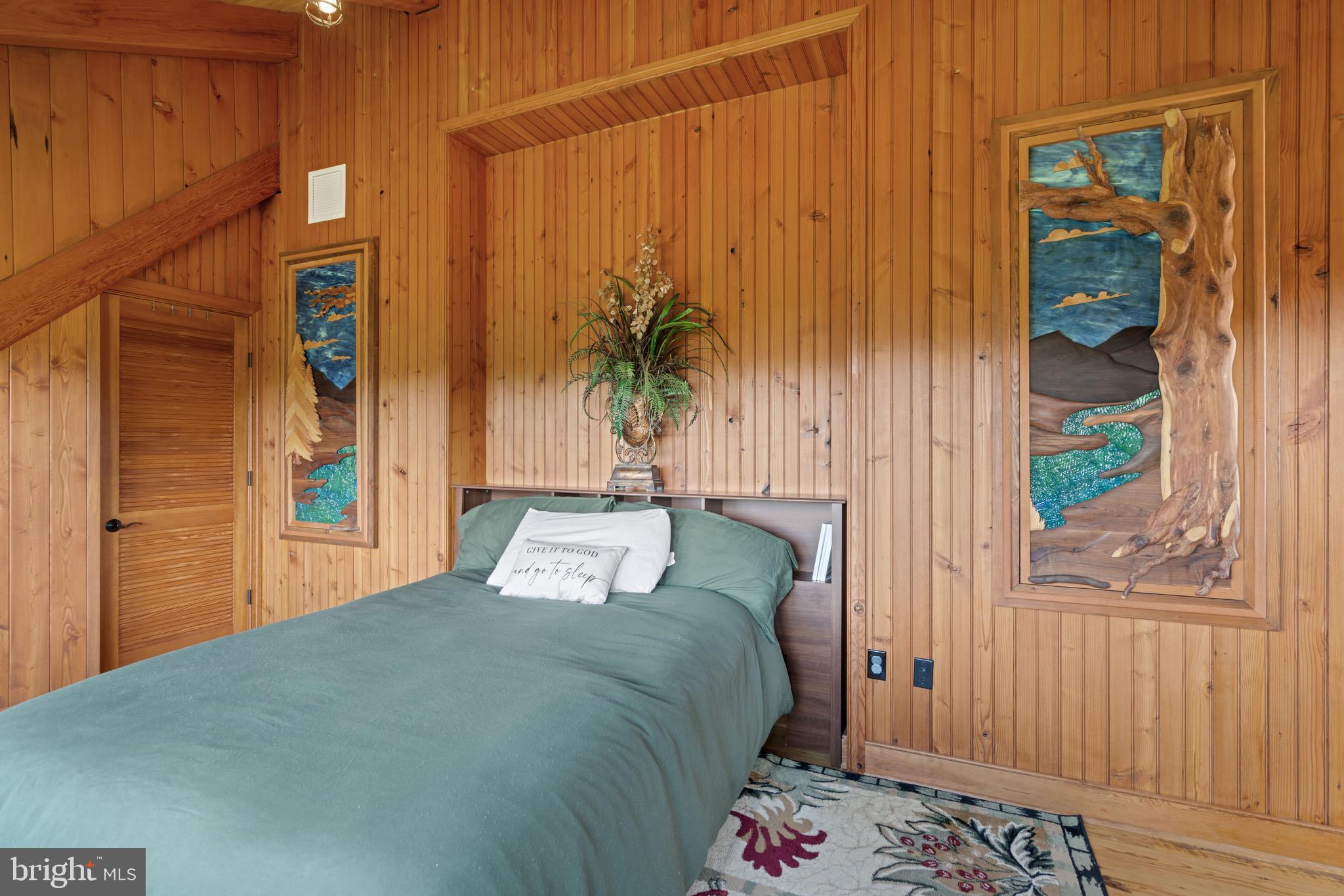 HEDGELAND - Residential