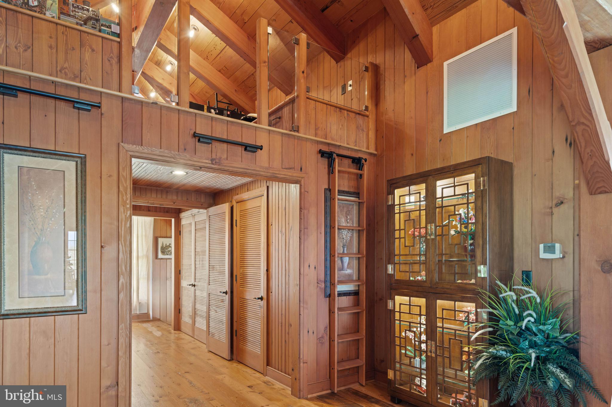 HEDGELAND - Residential