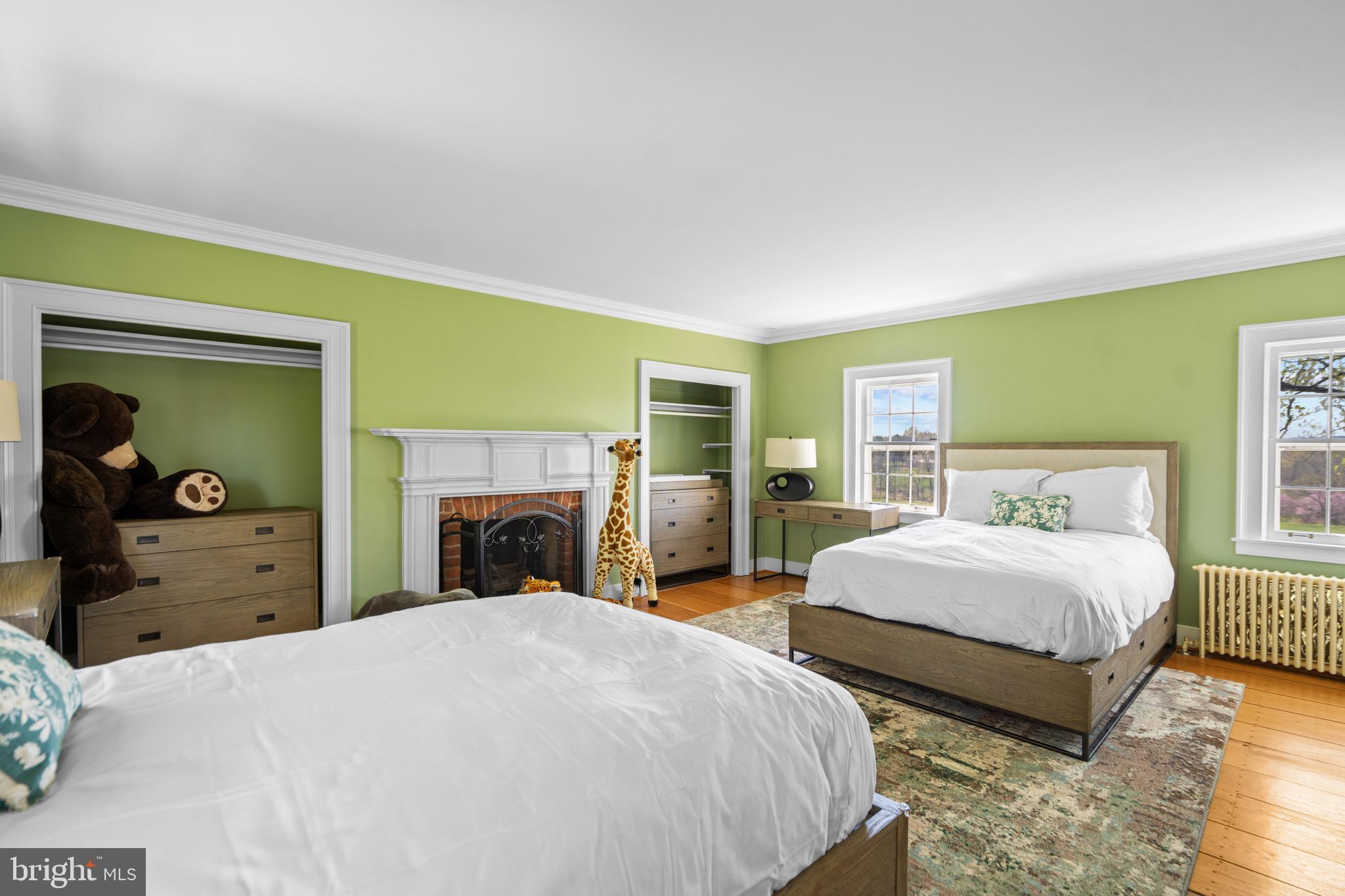 HEDGELAND - Residential