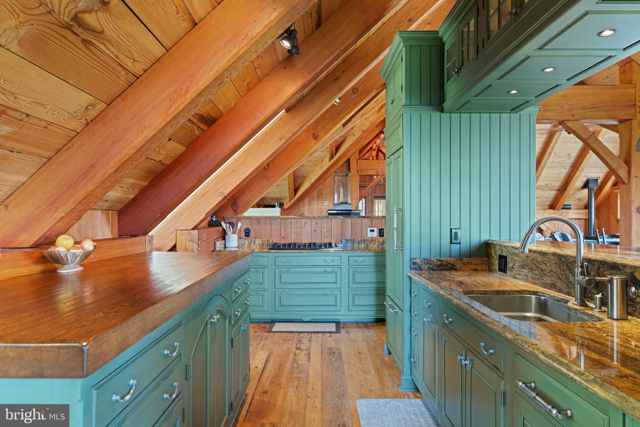 HEDGELAND - Residential