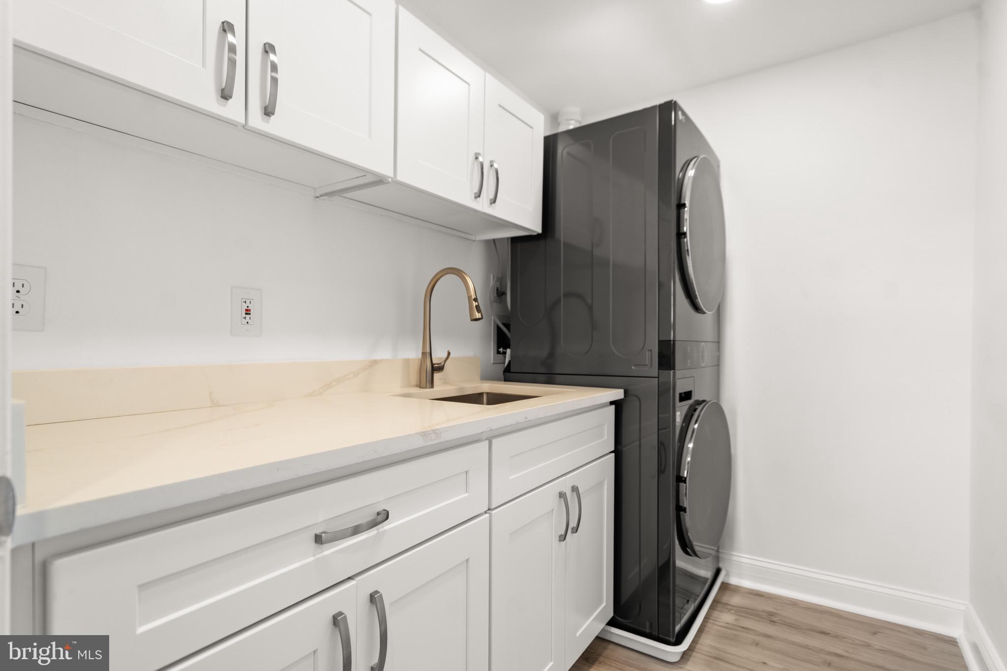 HEDGELAND - Residential