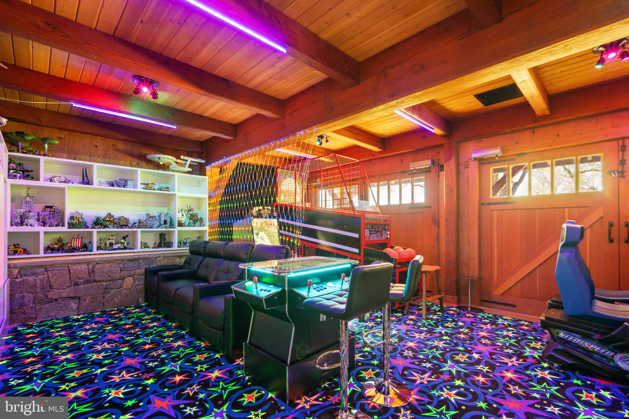 HEDGELAND - Residential