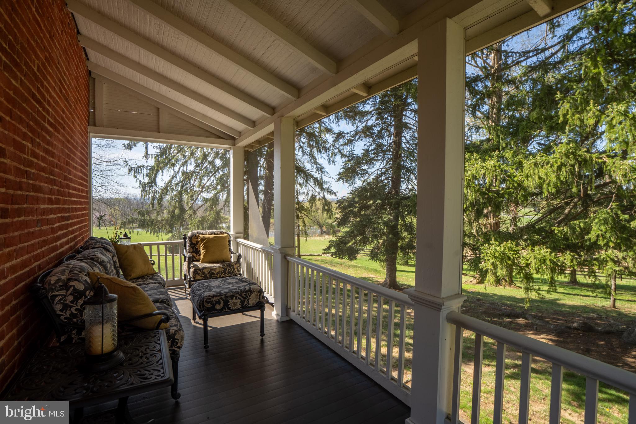 HEDGELAND - Residential