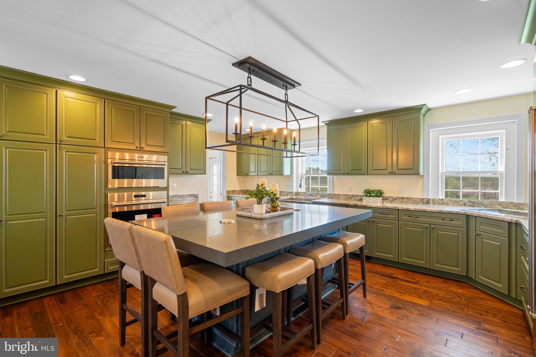 HEDGELAND - Residential