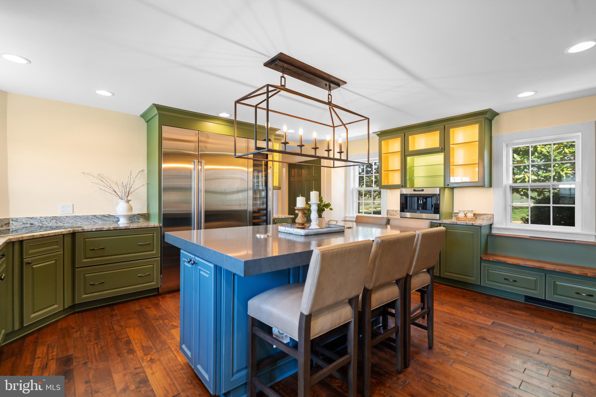 HEDGELAND - Residential