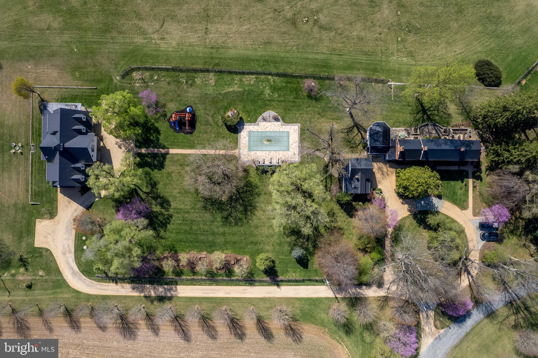 40035 HEDGELAND LANE