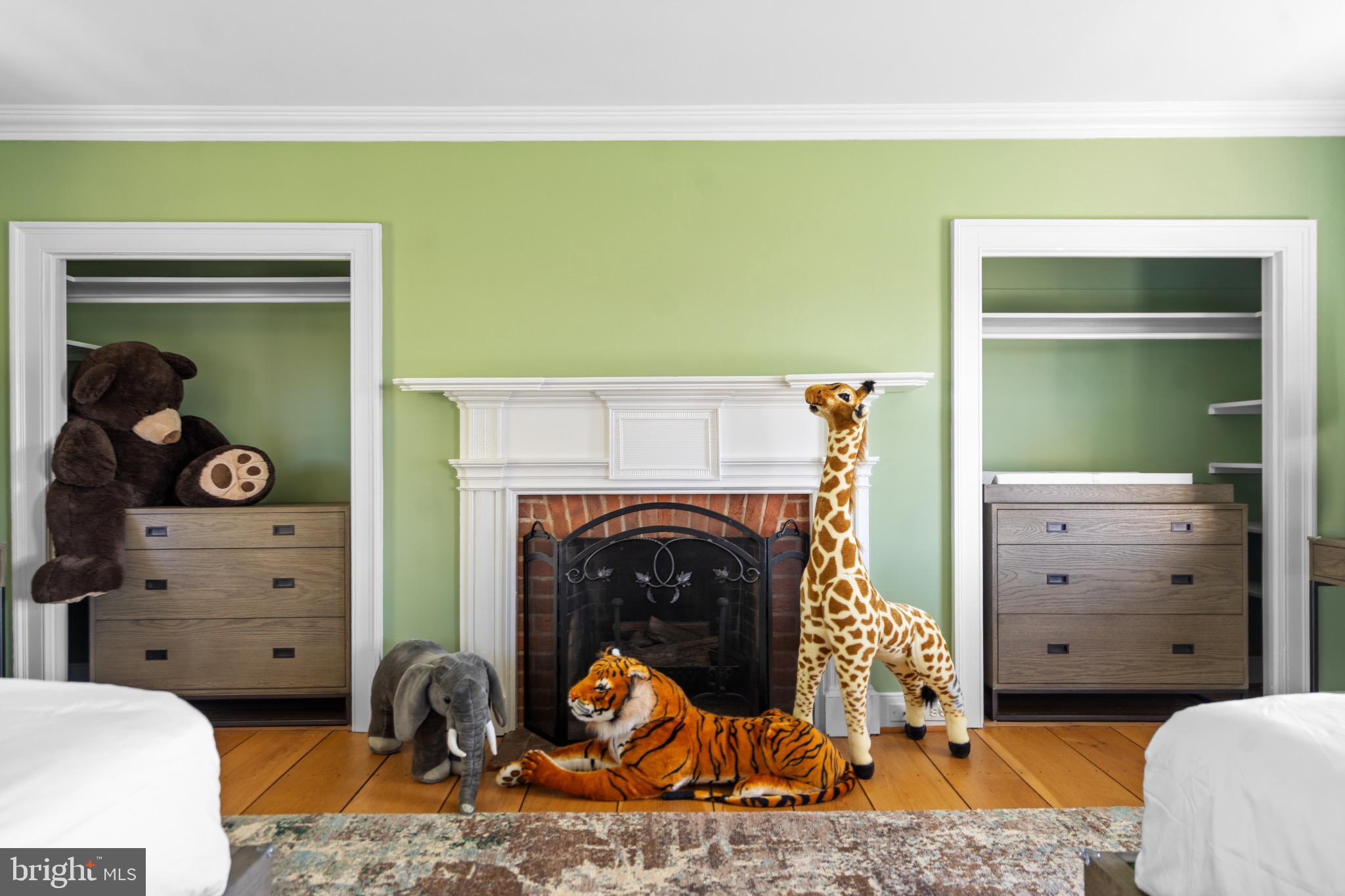 HEDGELAND - Residential