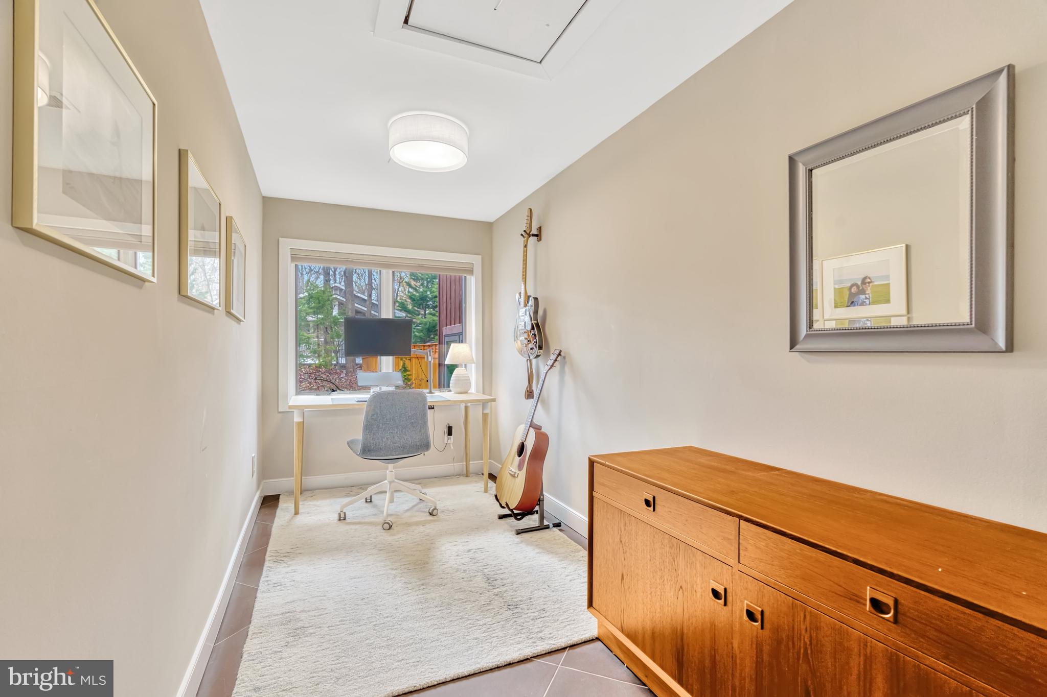 MANTUA - Residential