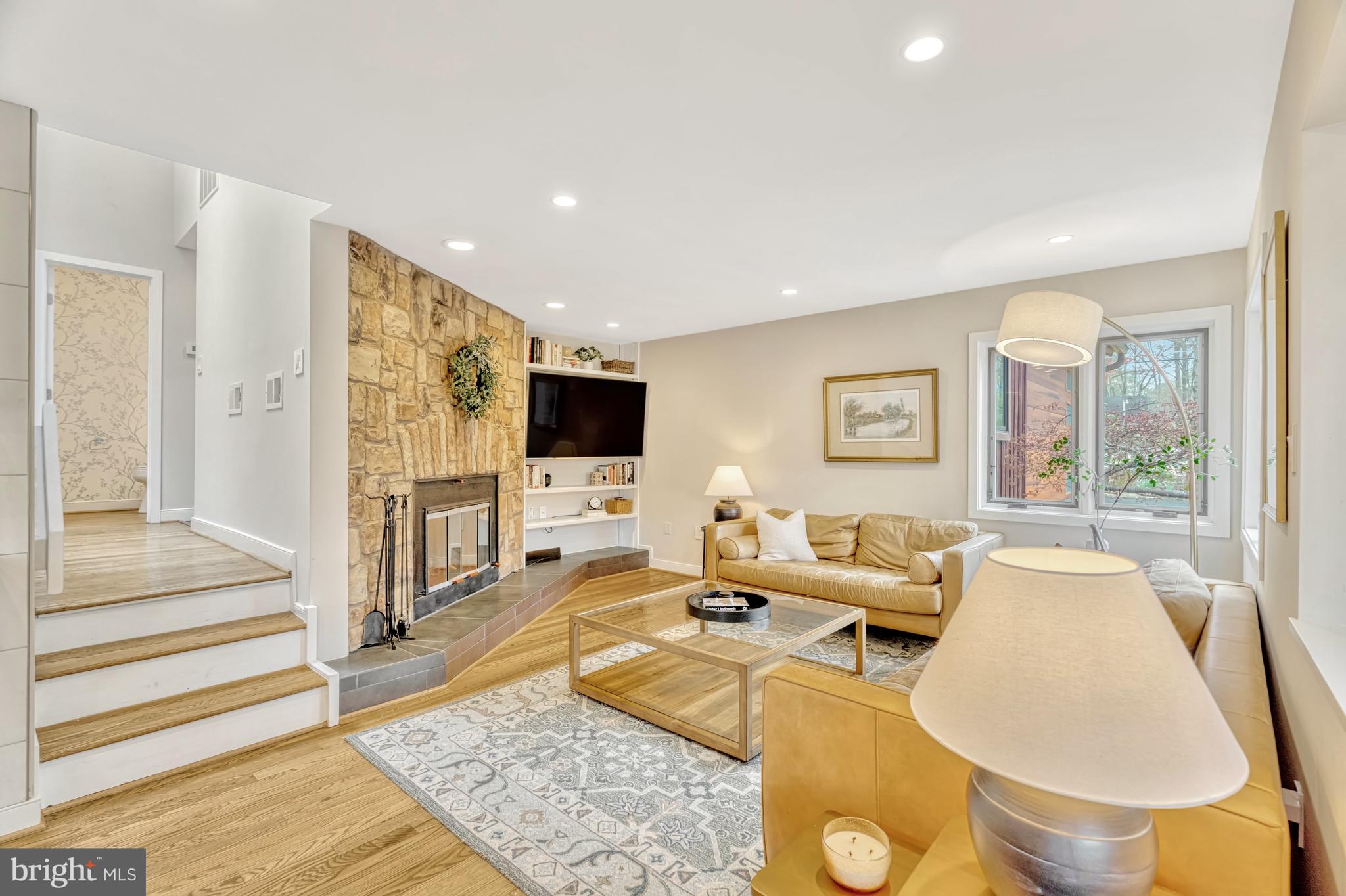 MANTUA - Residential