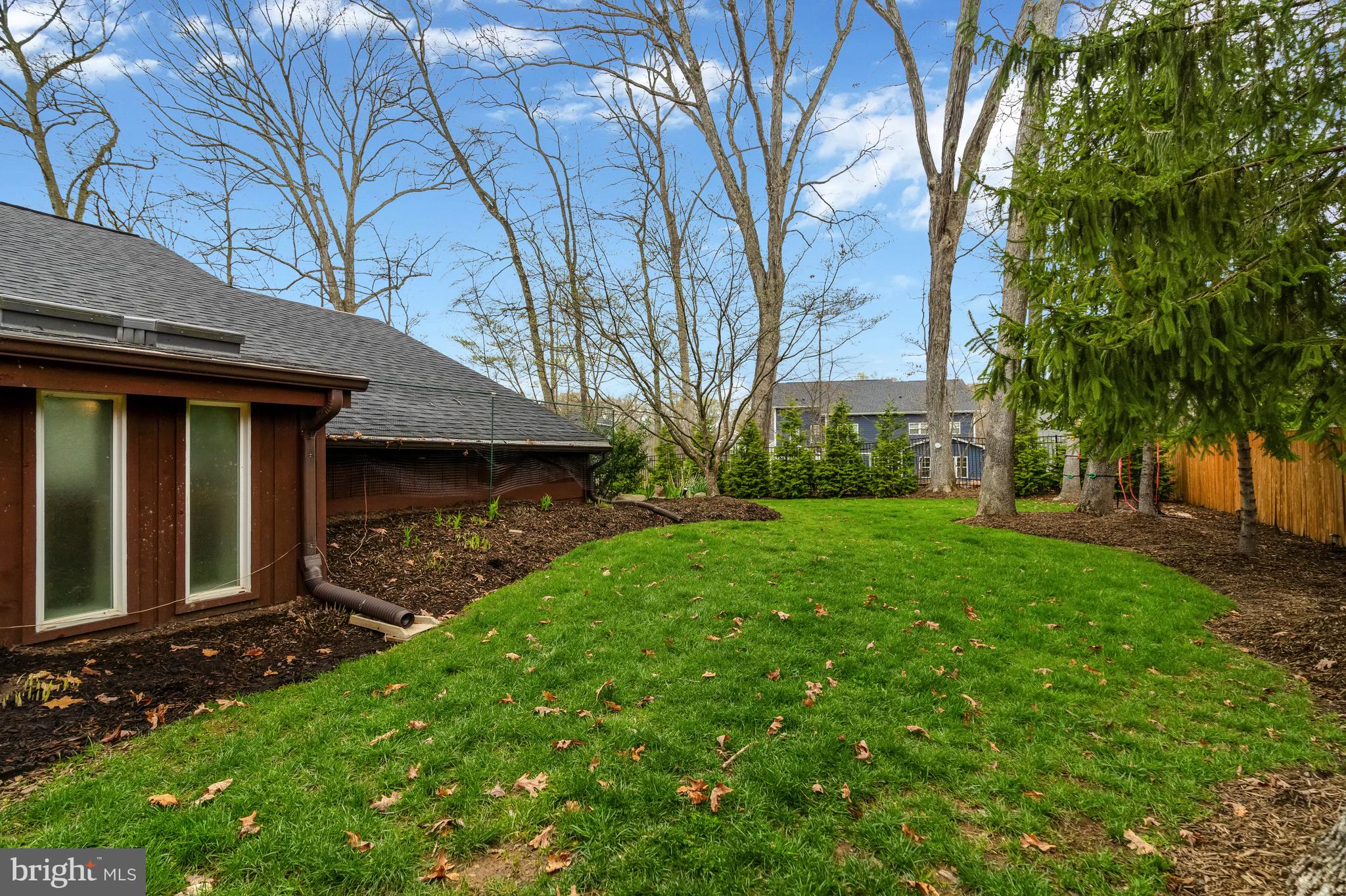 MANTUA - Residential