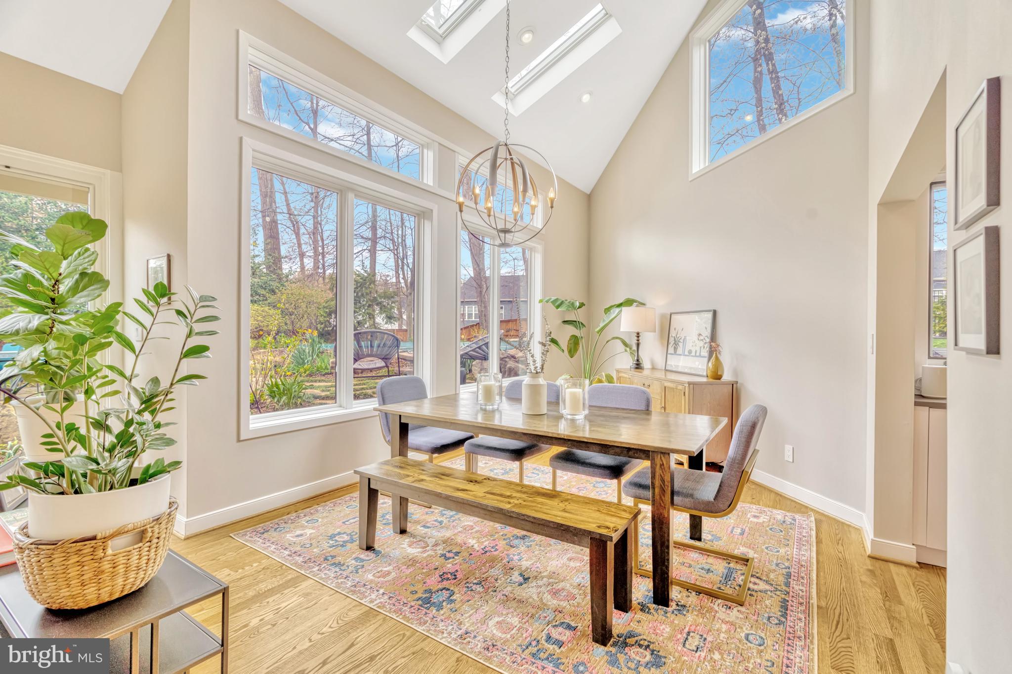 MANTUA - Residential