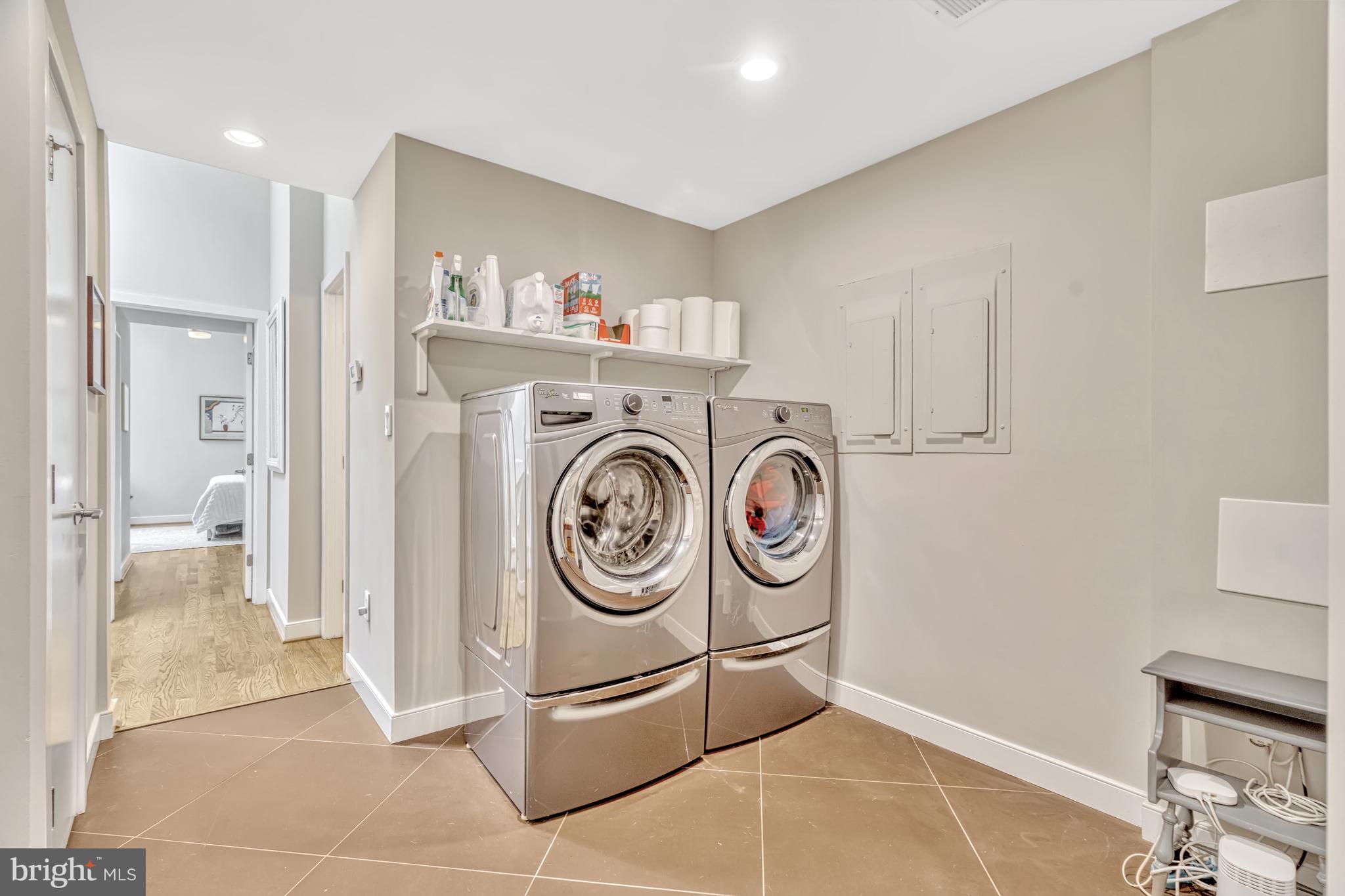 MANTUA - Residential