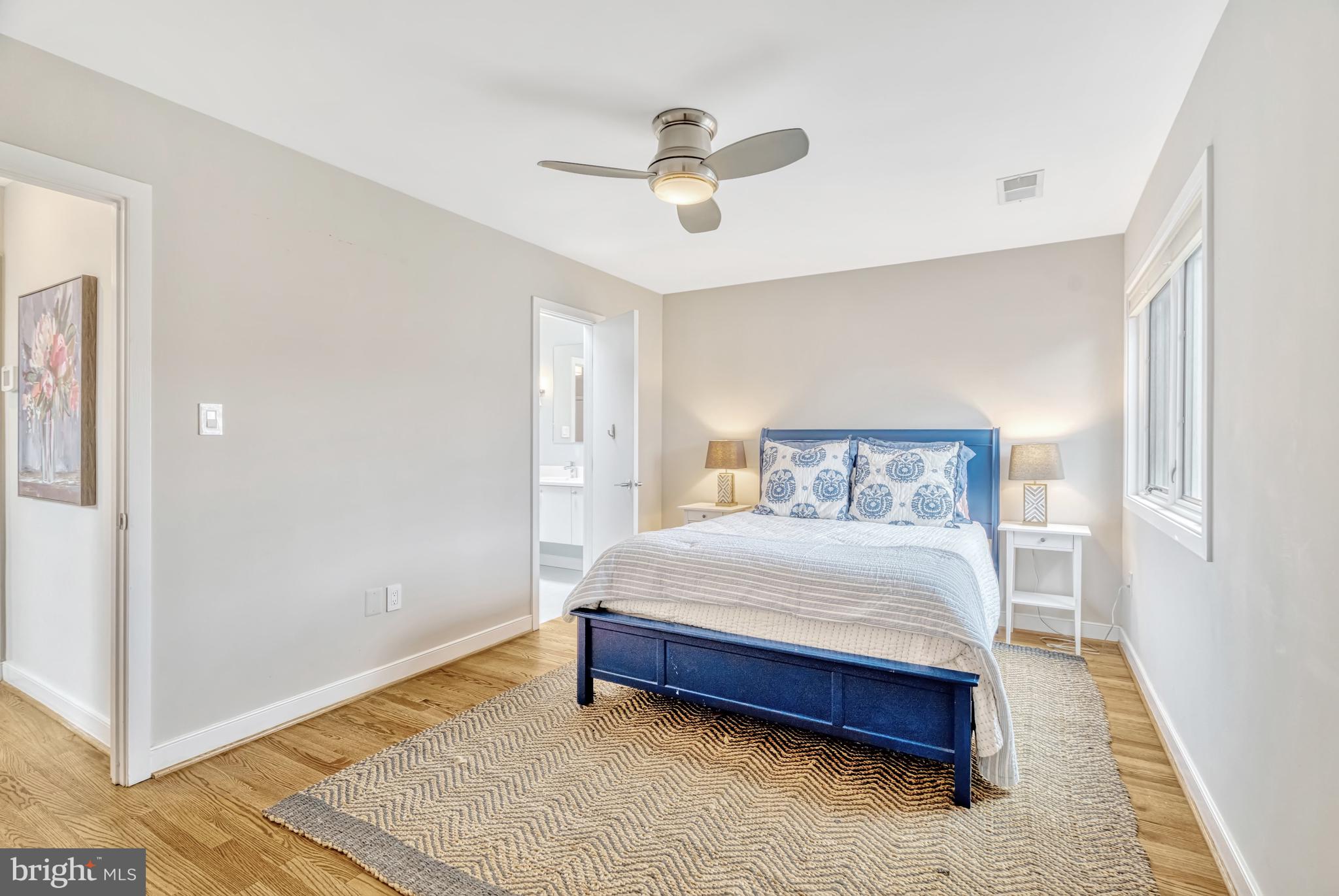 MANTUA - Residential