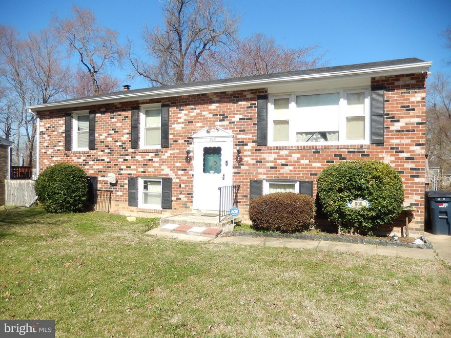 No more showings contract pending.