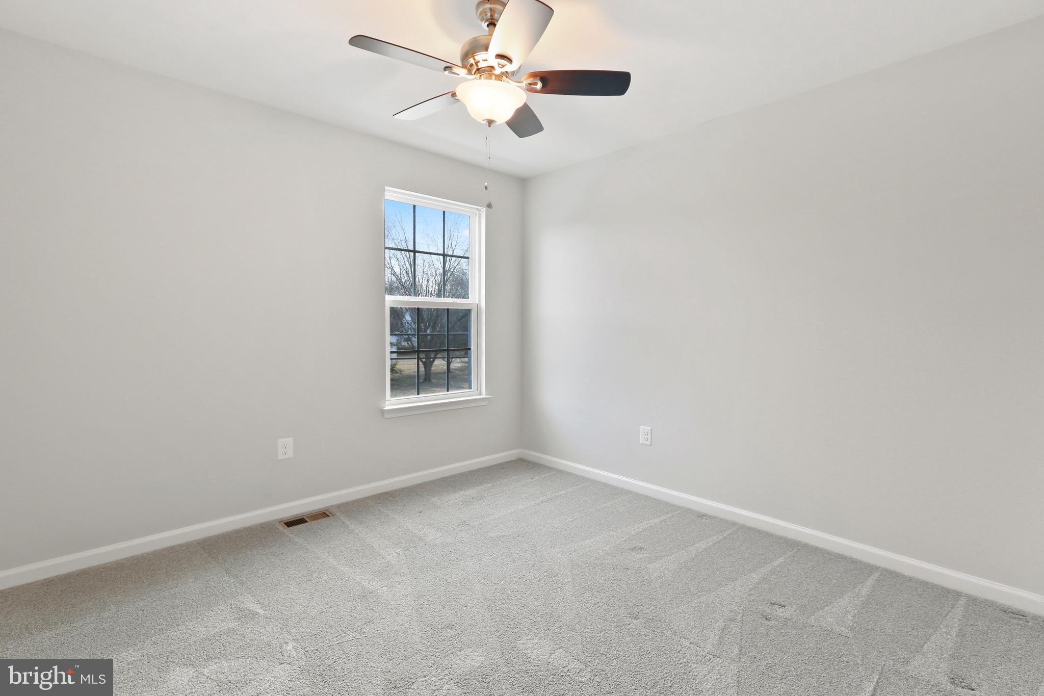 THE COTTAGES AT NORMAN CREEK - Residential