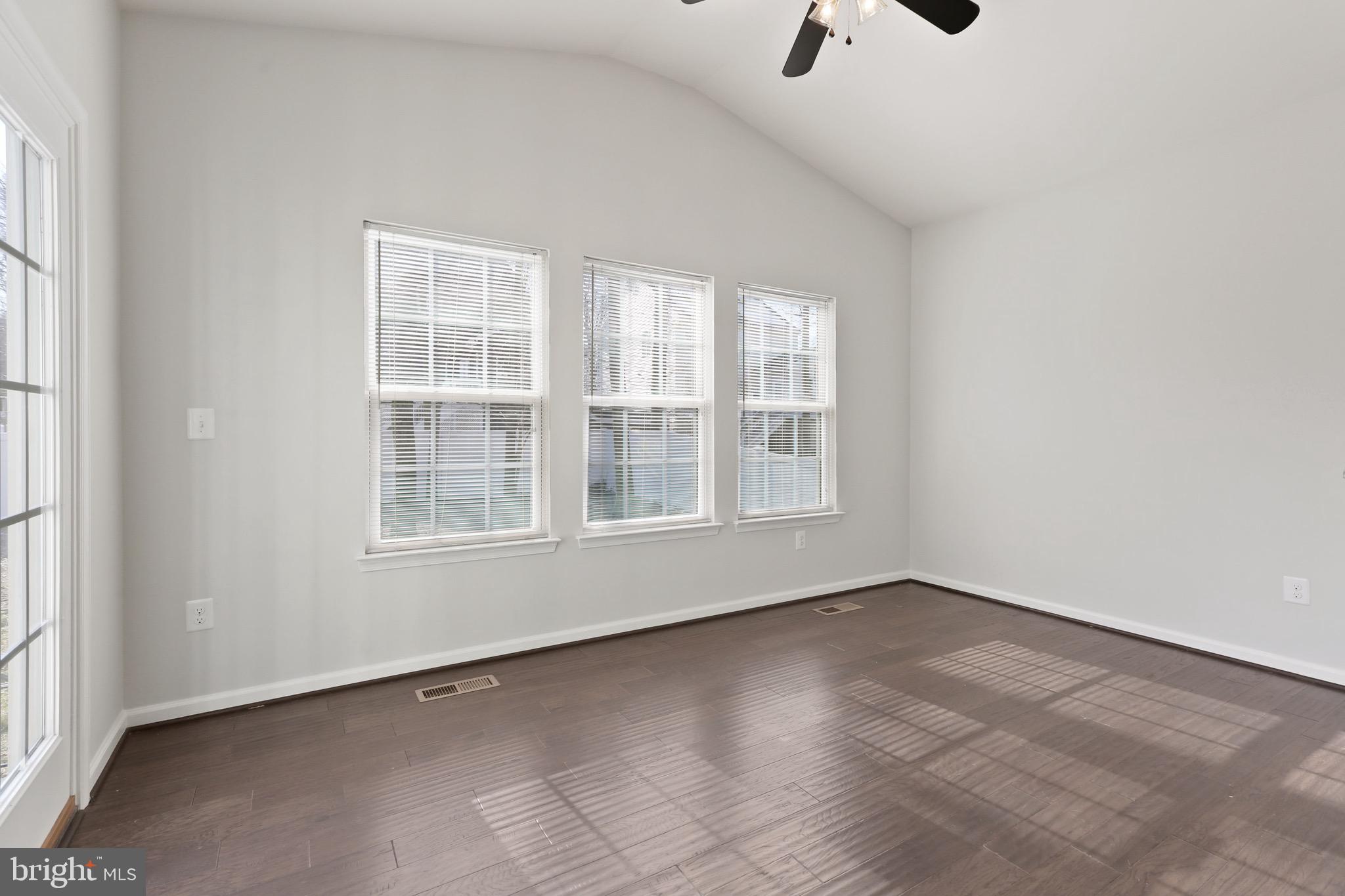 THE COTTAGES AT NORMAN CREEK - Residential