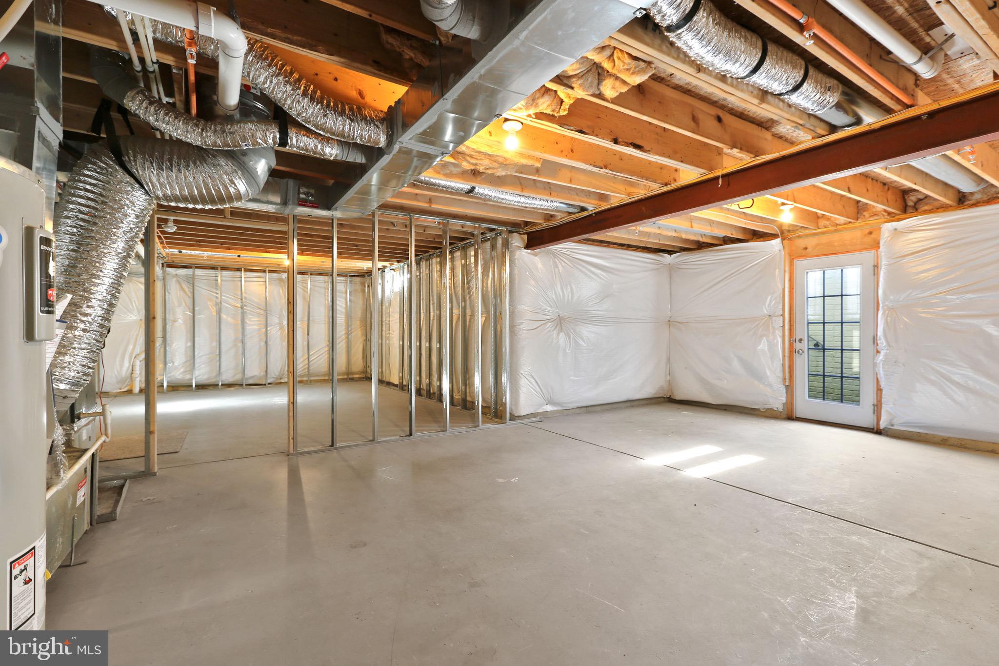 THE COTTAGES AT NORMAN CREEK - Residential