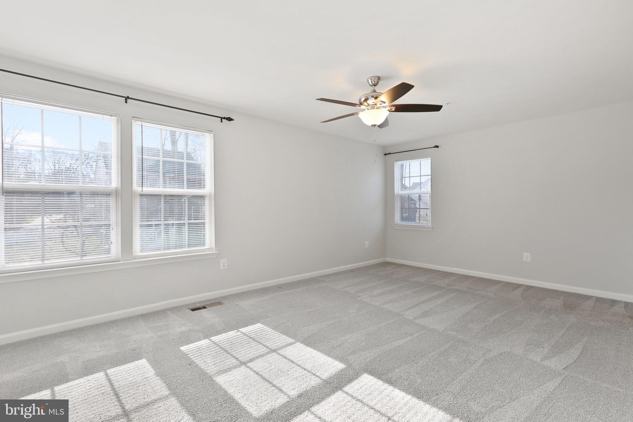 THE COTTAGES AT NORMAN CREEK - Residential