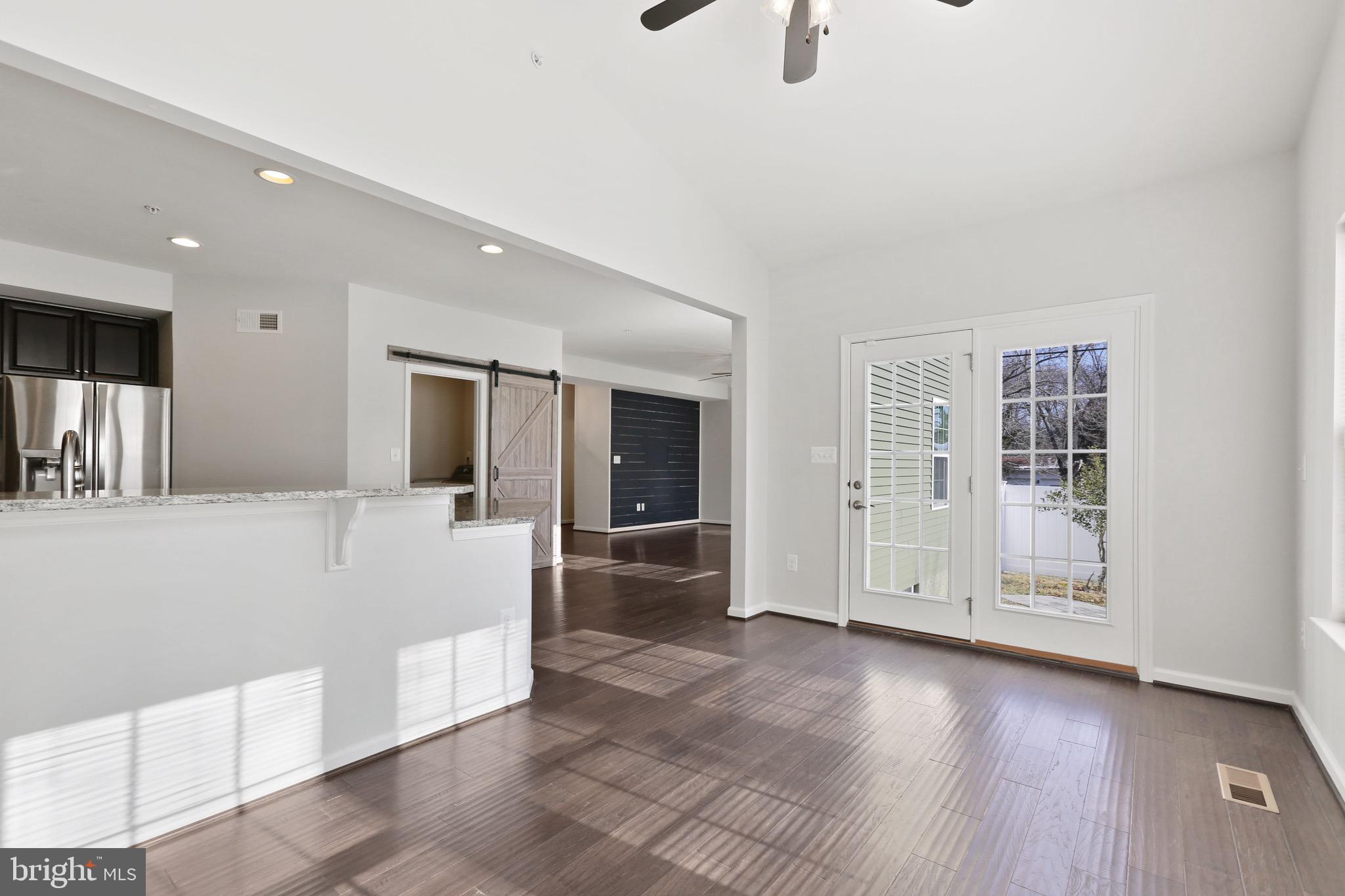 THE COTTAGES AT NORMAN CREEK - Residential