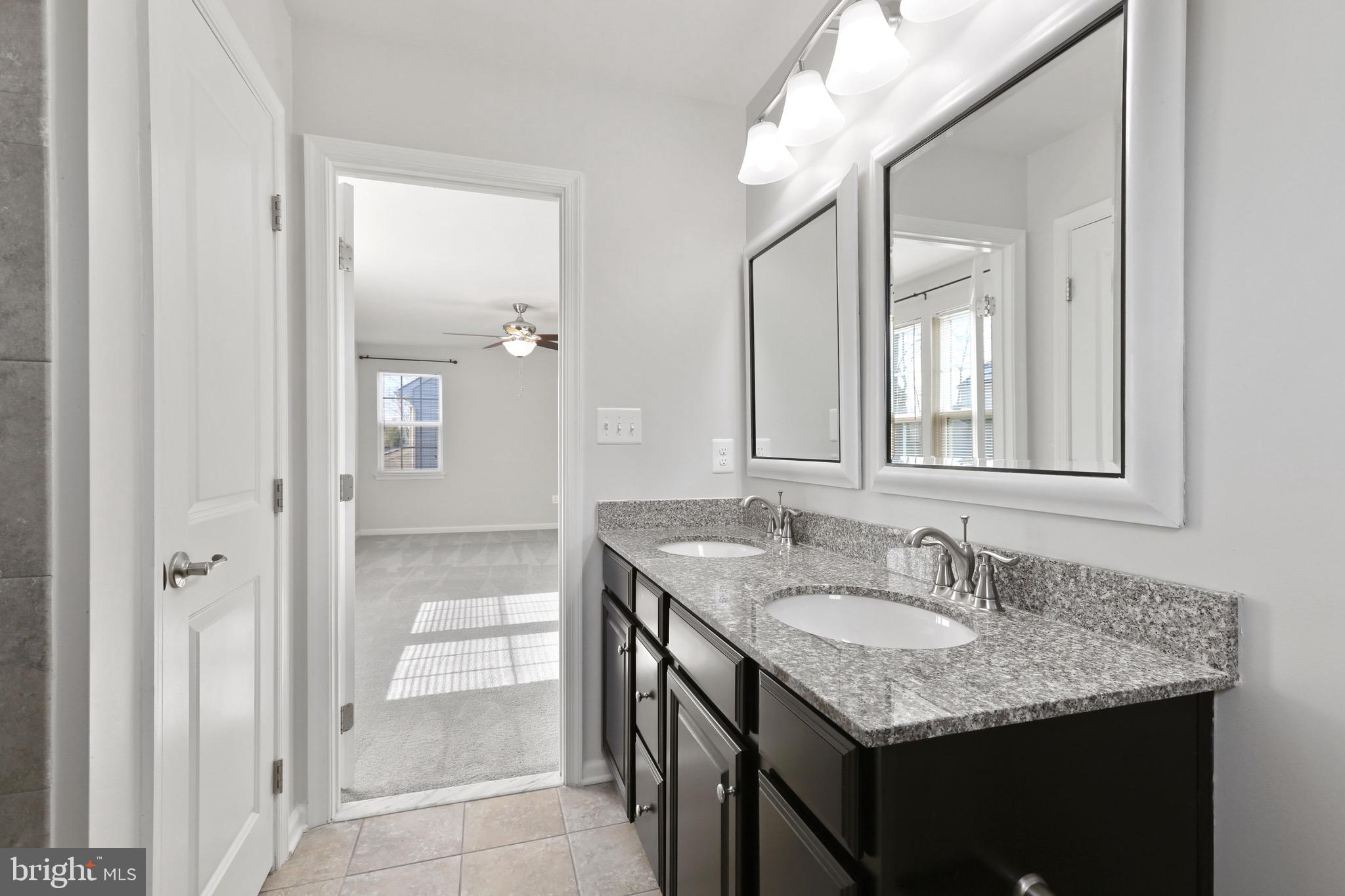 THE COTTAGES AT NORMAN CREEK - Residential