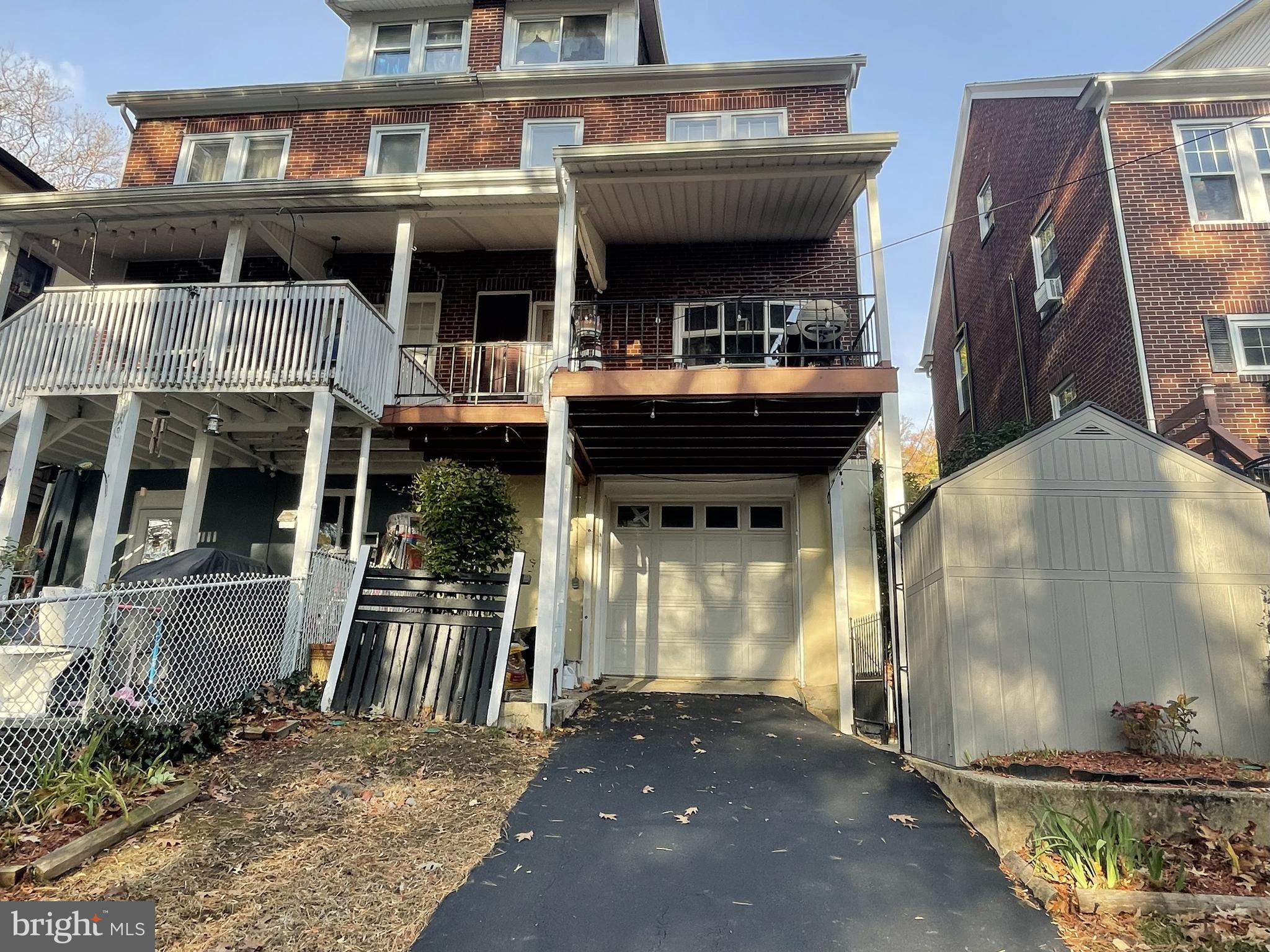 PENNSIDE - Residential