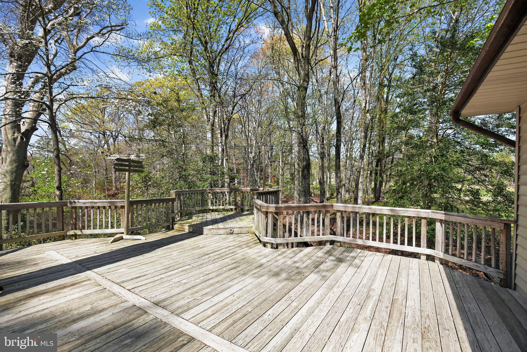 FRIDAY CREEK ESTATES - Residential