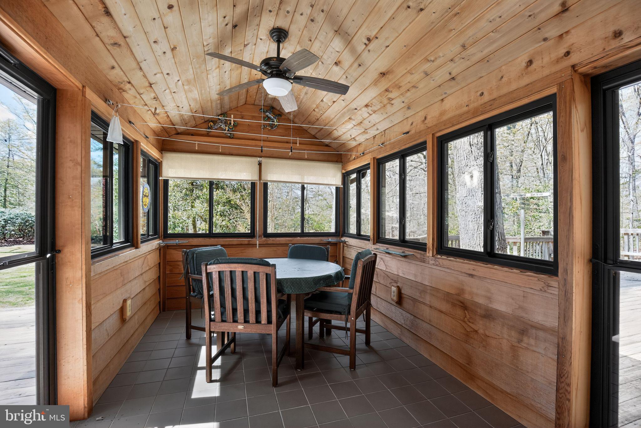 FRIDAY CREEK ESTATES - Residential