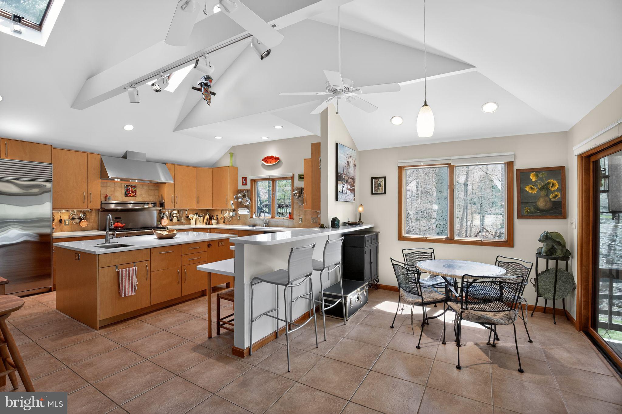 FRIDAY CREEK ESTATES - Residential