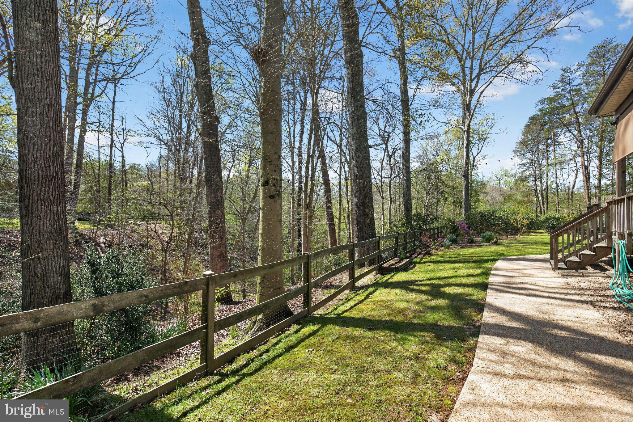 FRIDAY CREEK ESTATES - Residential