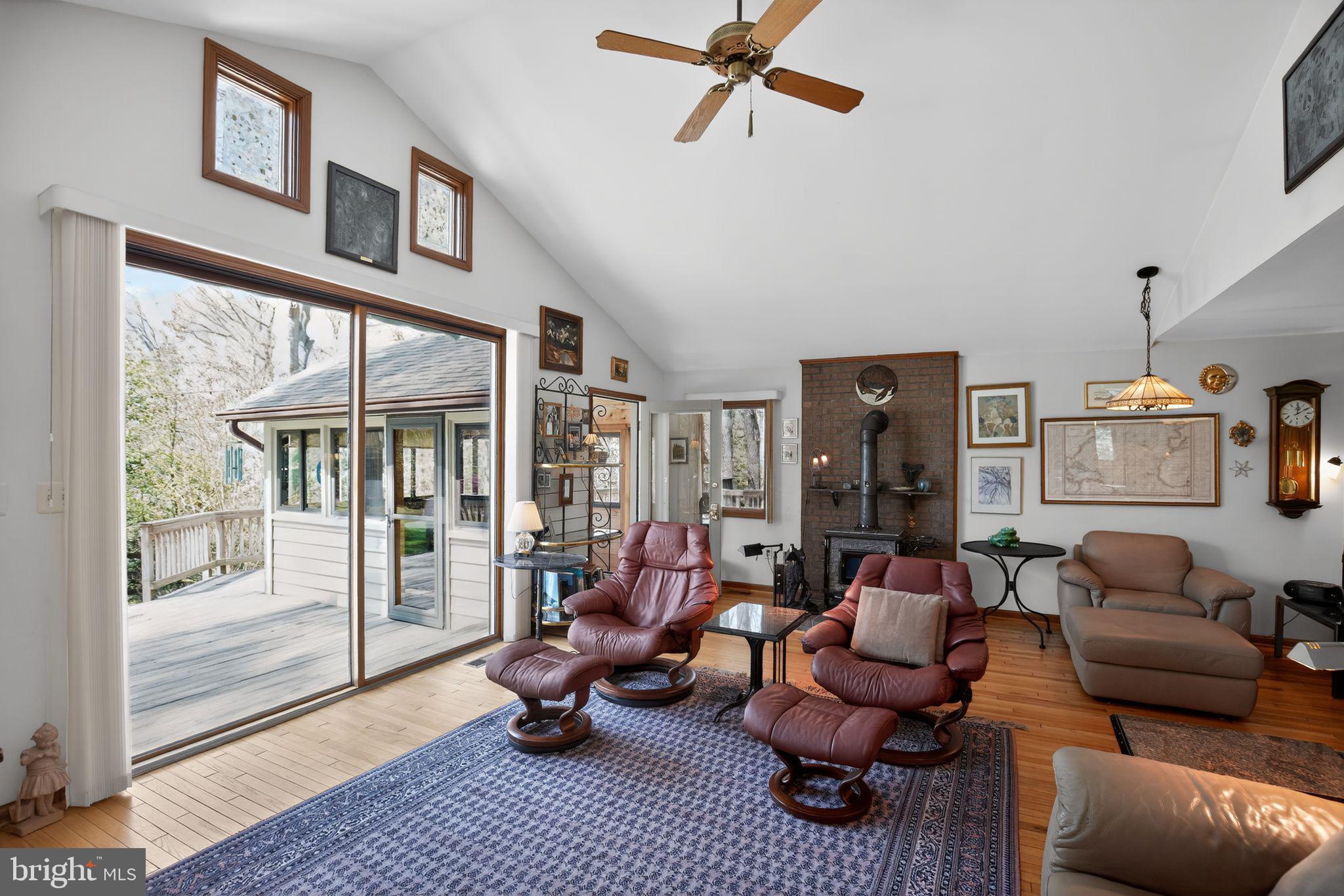 FRIDAY CREEK ESTATES - Residential