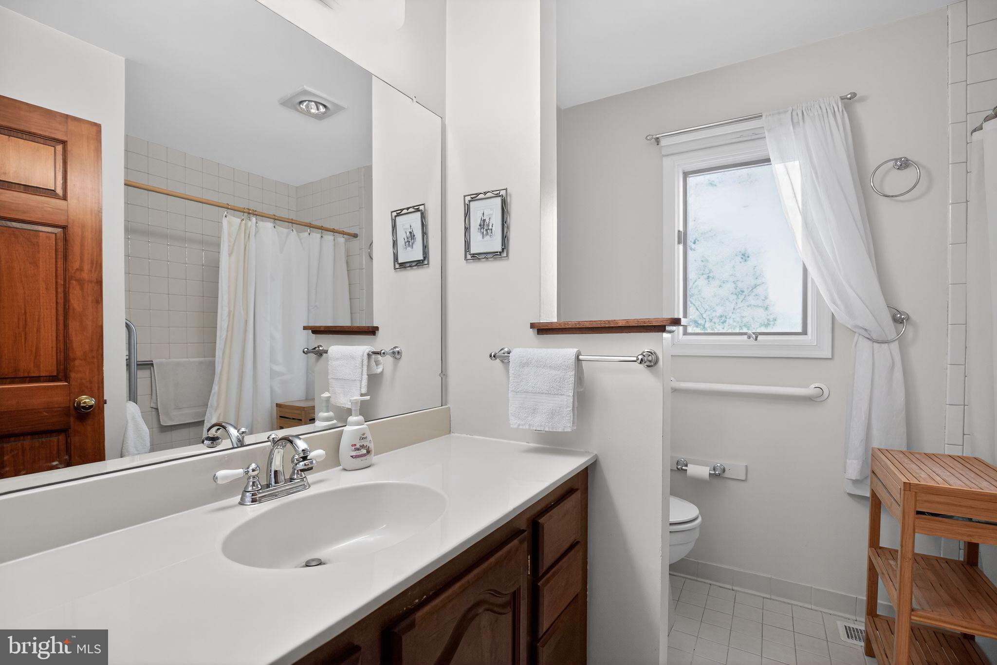 FRIDAY CREEK ESTATES - Residential