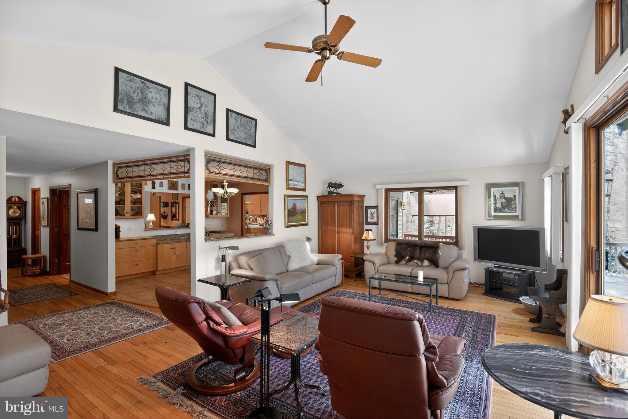 FRIDAY CREEK ESTATES - Residential