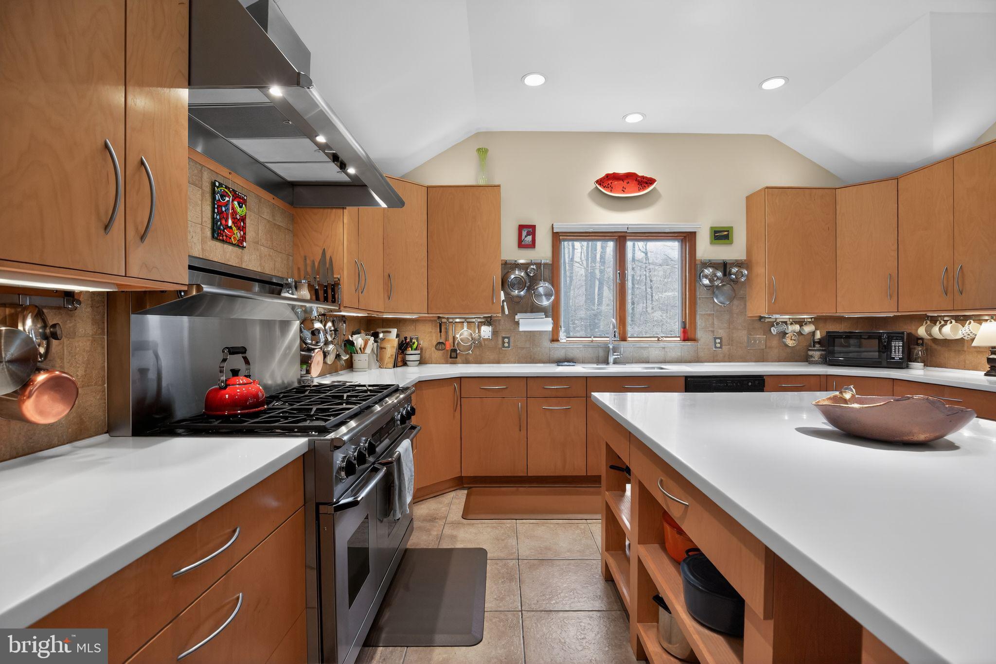 FRIDAY CREEK ESTATES - Residential